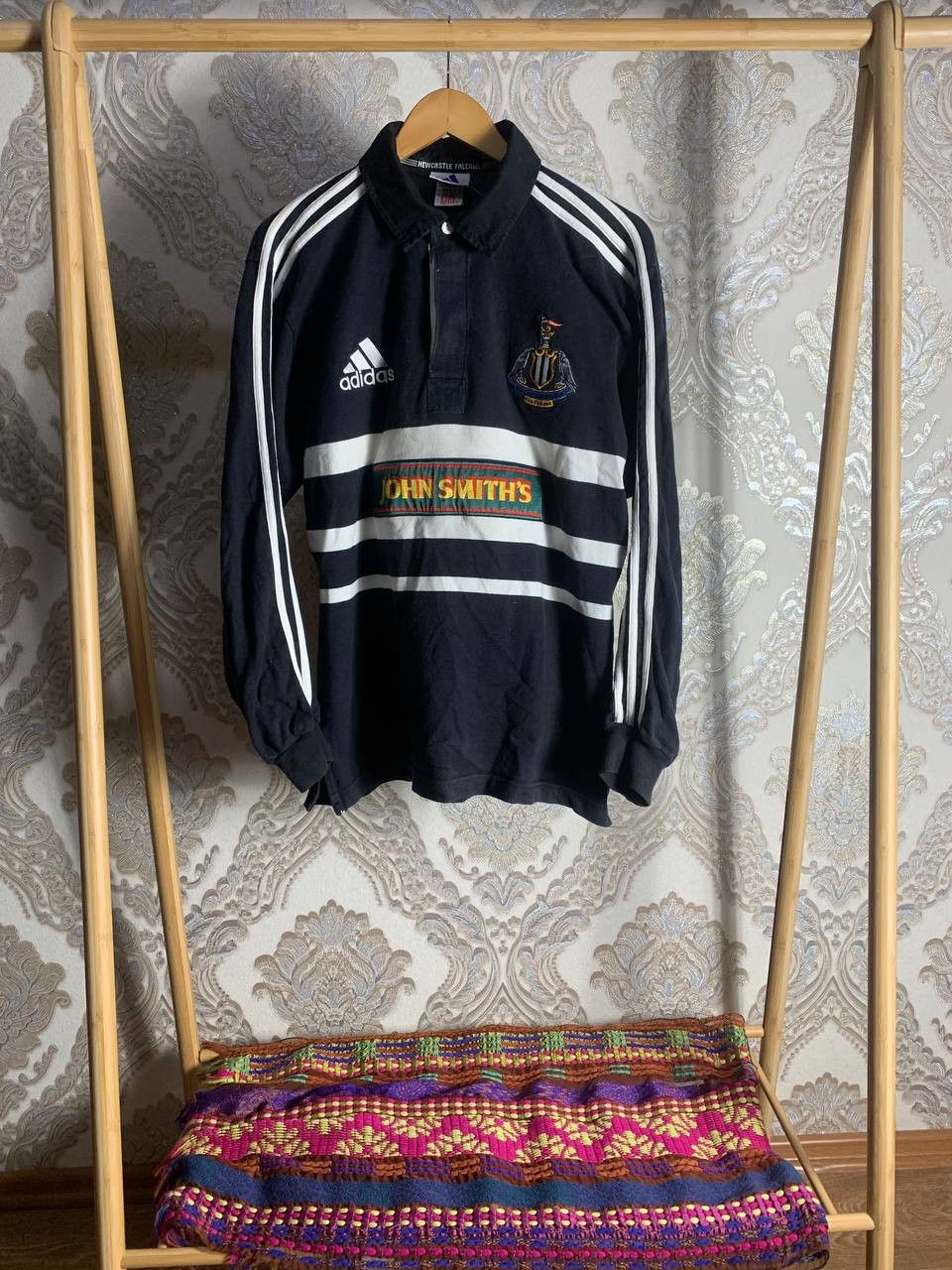 Adidas Vintage Adidas New Castle United England Soccer Jersey 90s Size US M / EU 48-50 / 2 - 1 Thumbnail