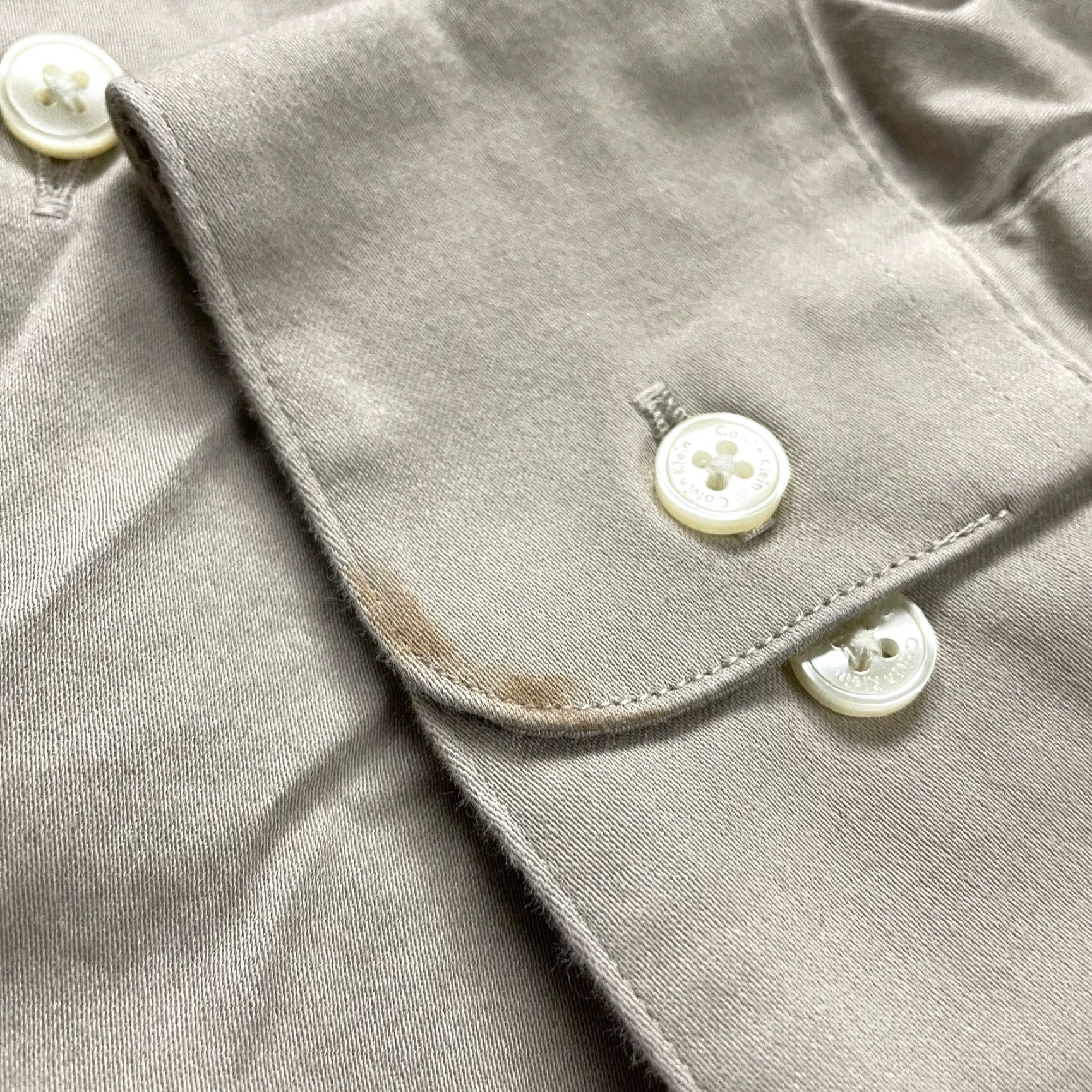 Lucky Brand VINTAGE Calvin Klein Dress Shirt Mens 17 Long Sleeve Button-Down Beige Cotton All Seasons Size 46R - 2 Thumbnail