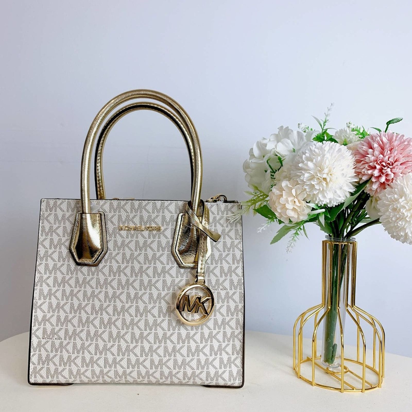 Michael Kors Michael Kors 35H3GM9M2B Mercer Medium Messenger Logo Bag Size ONE SIZE - 2 Thumbnail