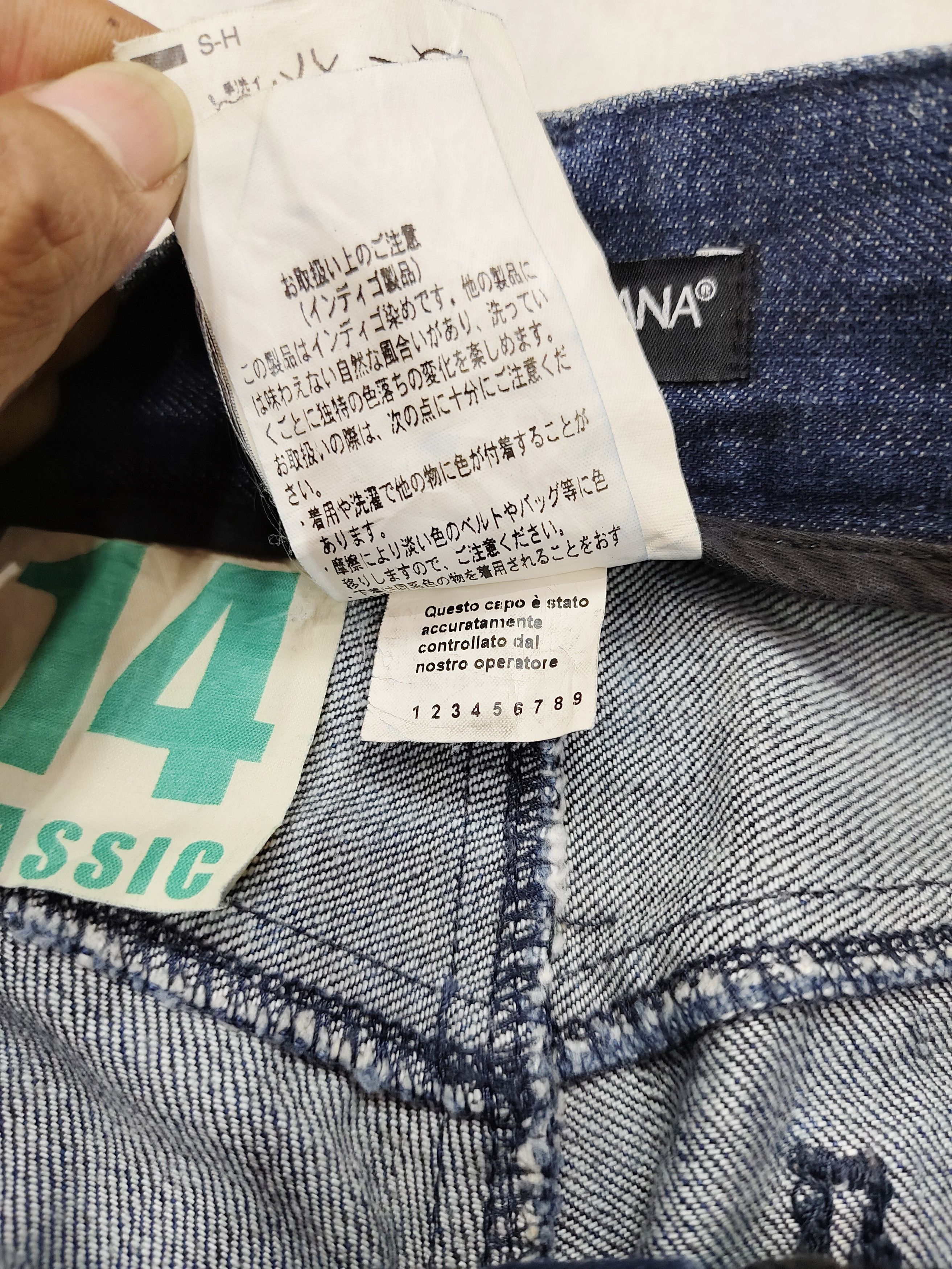 Dolce & Gabbana DOLCE & GABBANA- Exclusive Design 14 Classic Hard Slim Jeans Size US 31 - 10 Thumbnail
