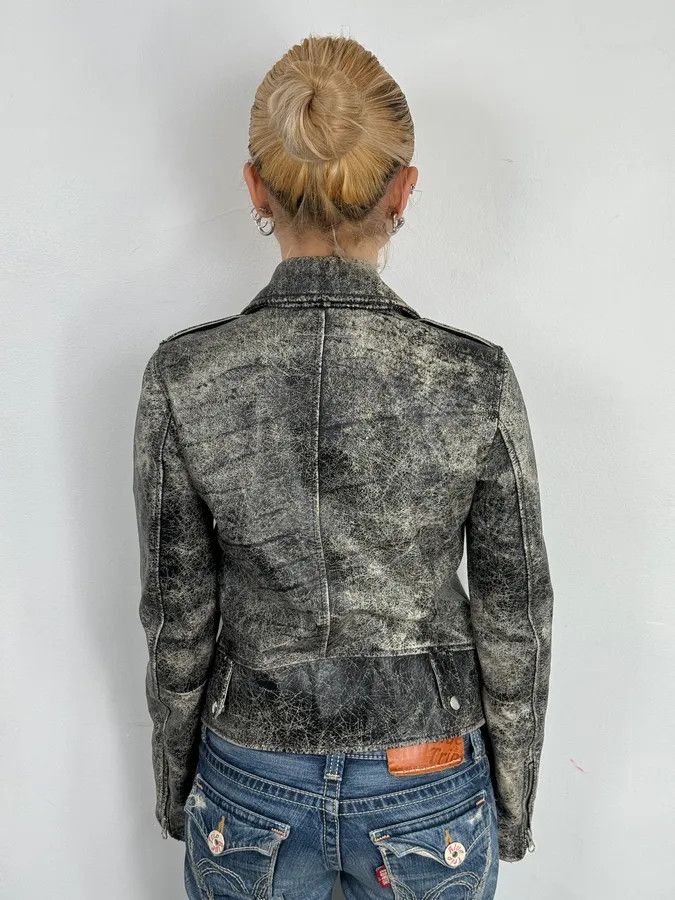 Maison Margiela AW2016 Margiela MM6 crack-effect leather biker jacket. Size S / US 4 / IT 40 - 3 Thumbnail