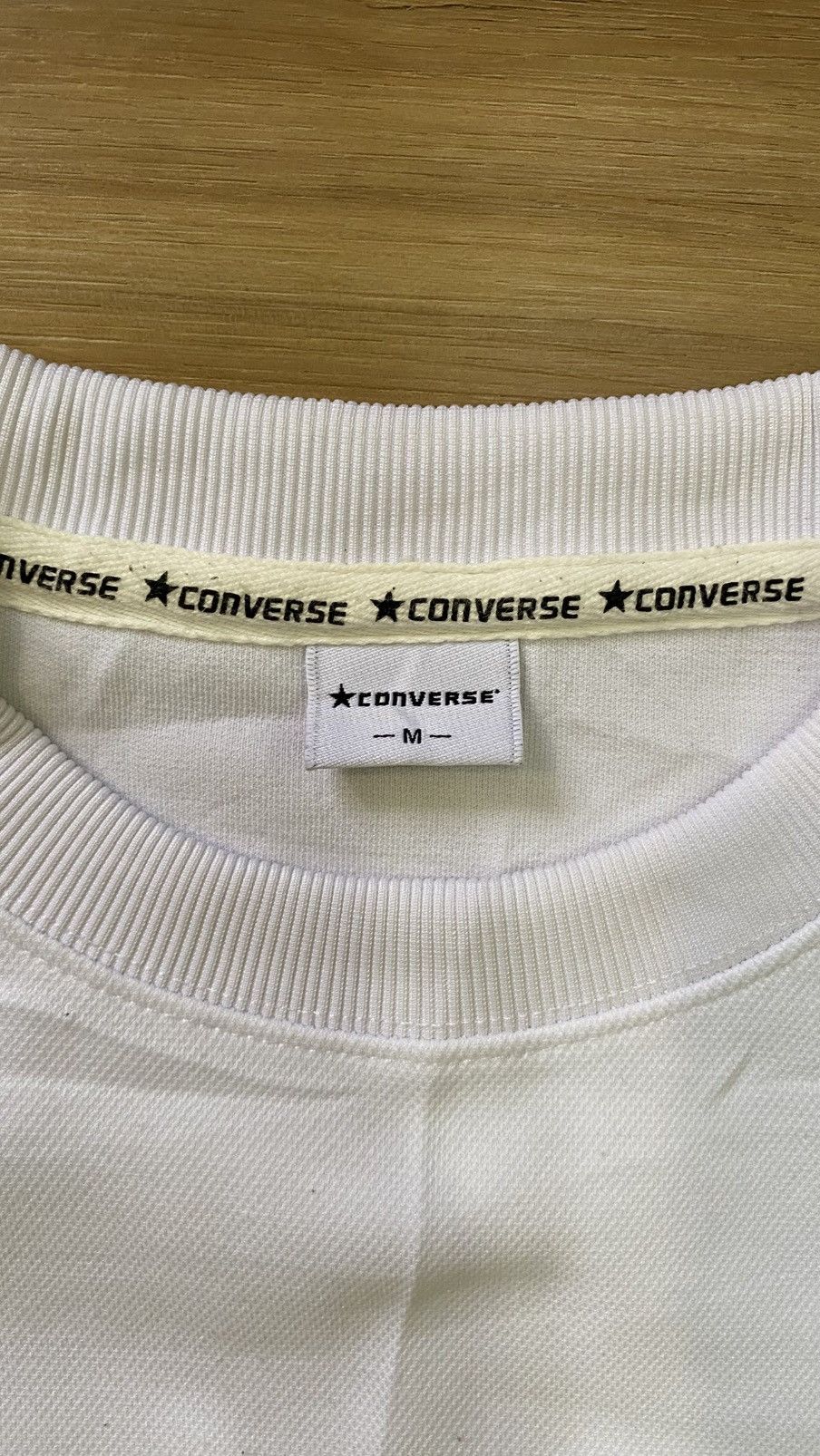 Converse Converse White Crewneck Sweatshirt w/ Stripe Sleeves Size M Size US M / EU 48-50 / 2 - 4 Thumbnail