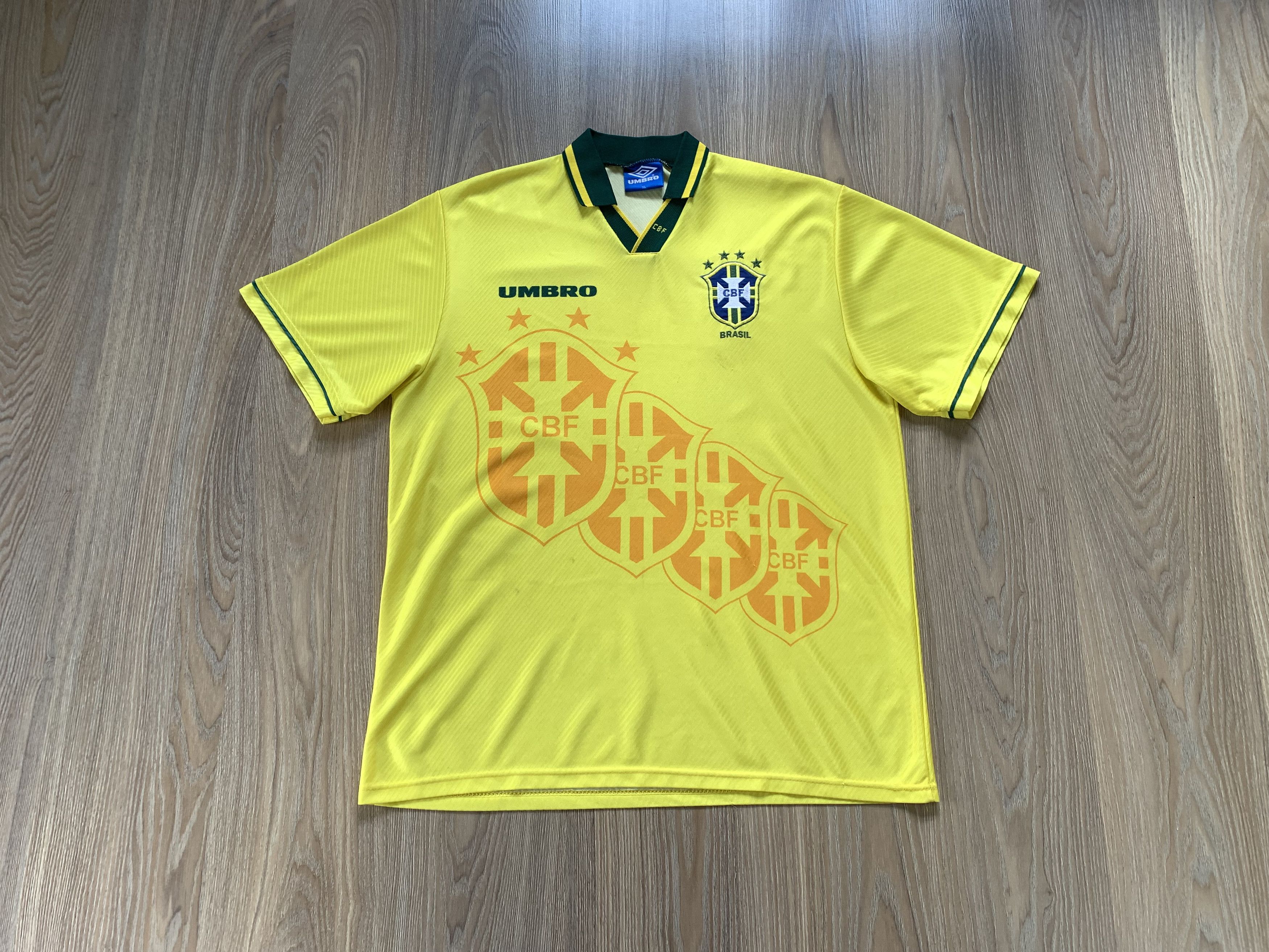 Umbro × Vintage Vintage Official Umbro Brazil Football Shirt Size US XL / EU 56 / 4 - 1 Thumbnail