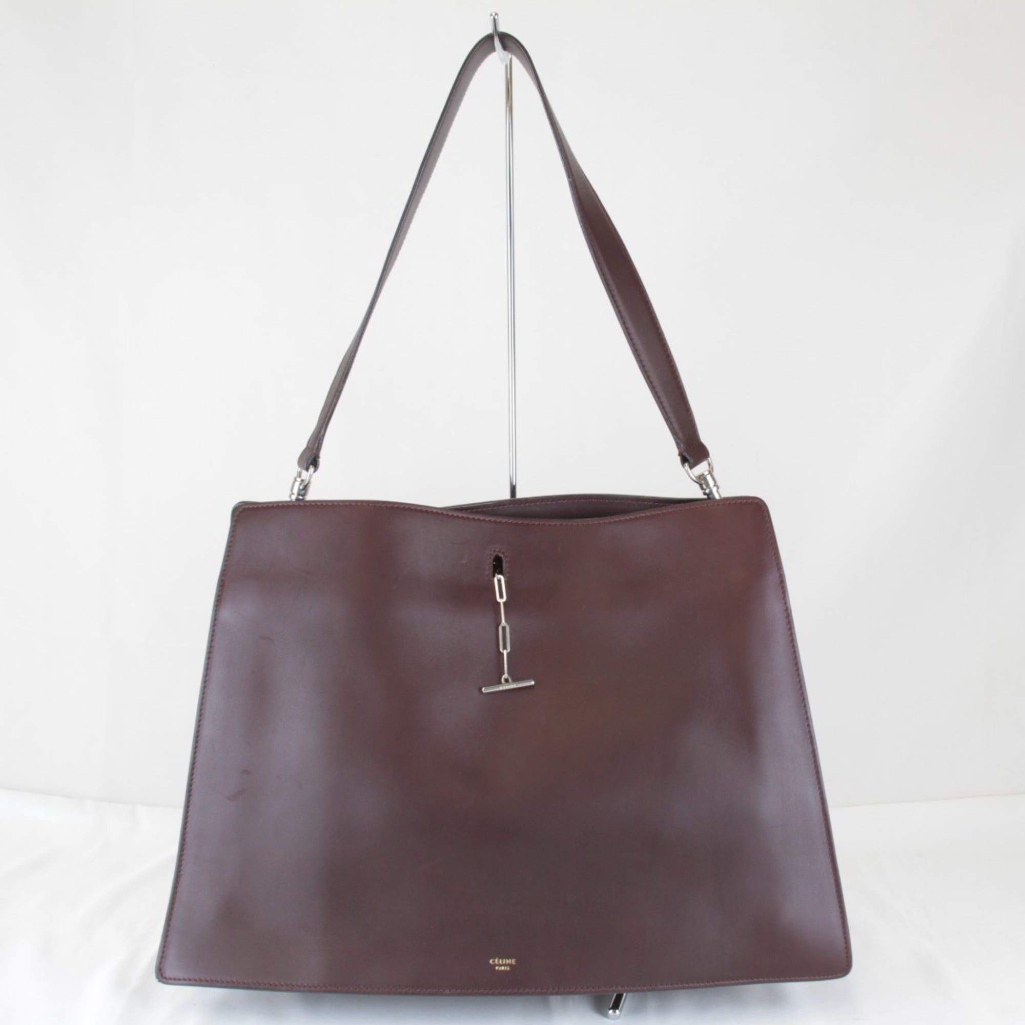 Celine Celine Chain Hardware Shoulder Bag Leather Women's Bordeaux Wine Red Size ONE SIZE - 1 Thumbnail