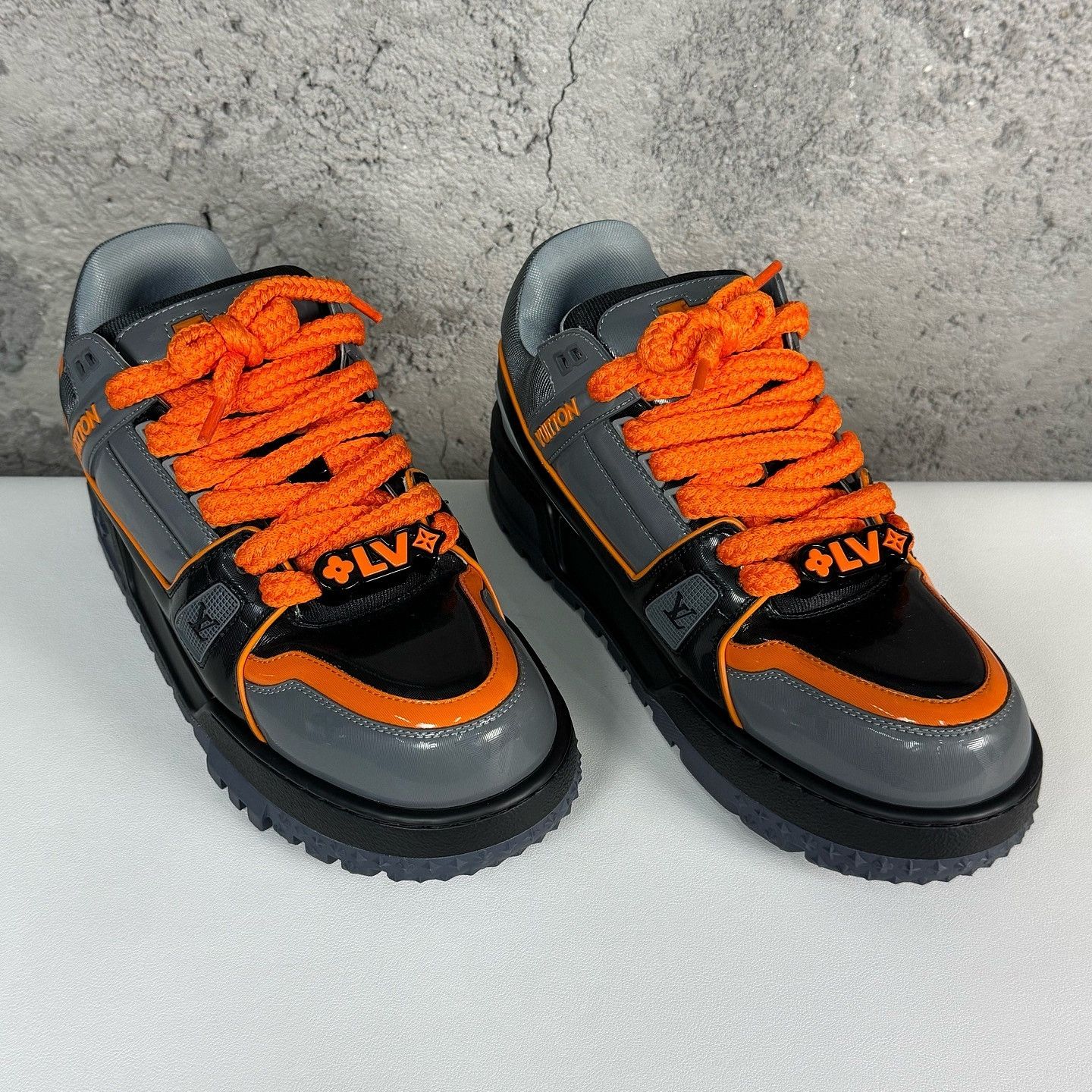Louis Vuitton Louis Vuitton Trainer Maxi Sneakers Size 9 Size US 9 / EU 42 - 1 Thumbnail
