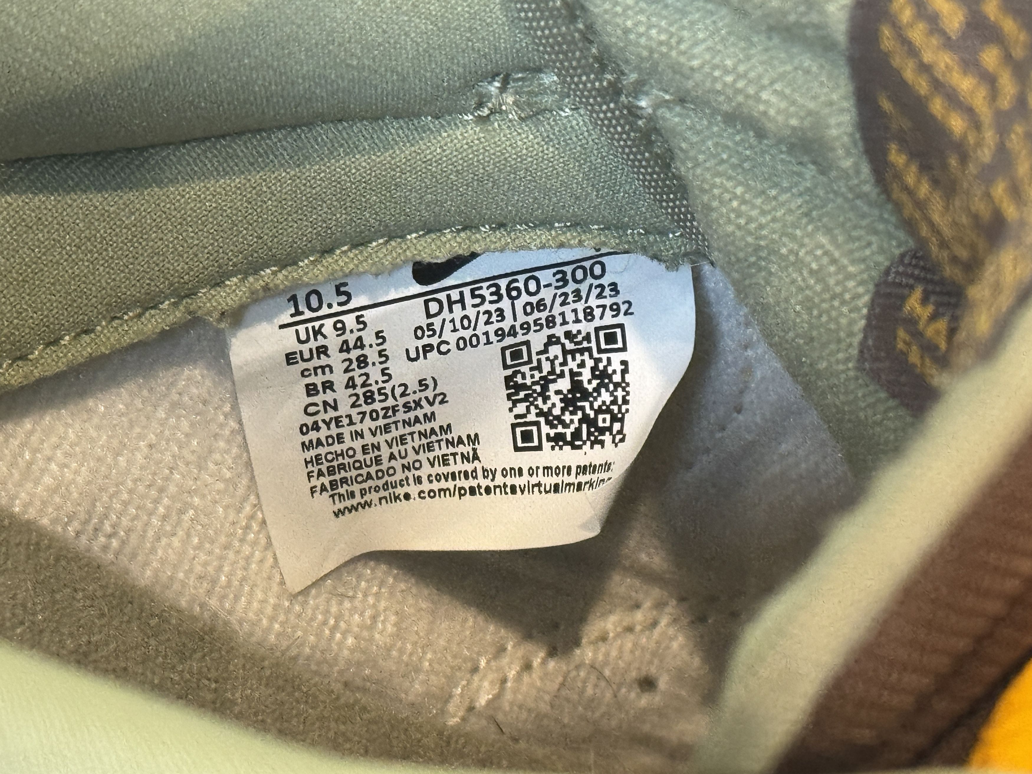 Nike 2021 Nike Dunk Low Dusty Olive Size 10.5 Size US 10.5 / EU 43-44 - 8 Thumbnail