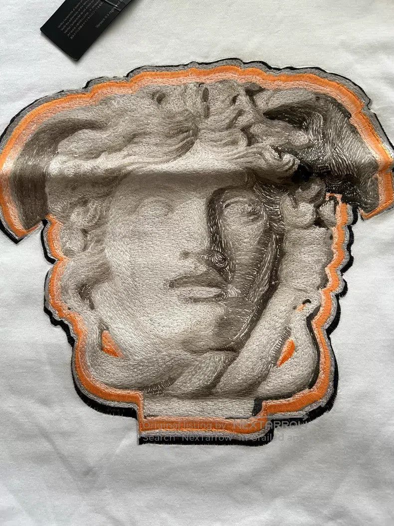 Versace Versace Men's embroidered t-shirt Size US S / EU 44-46 / 1 - 2 Thumbnail