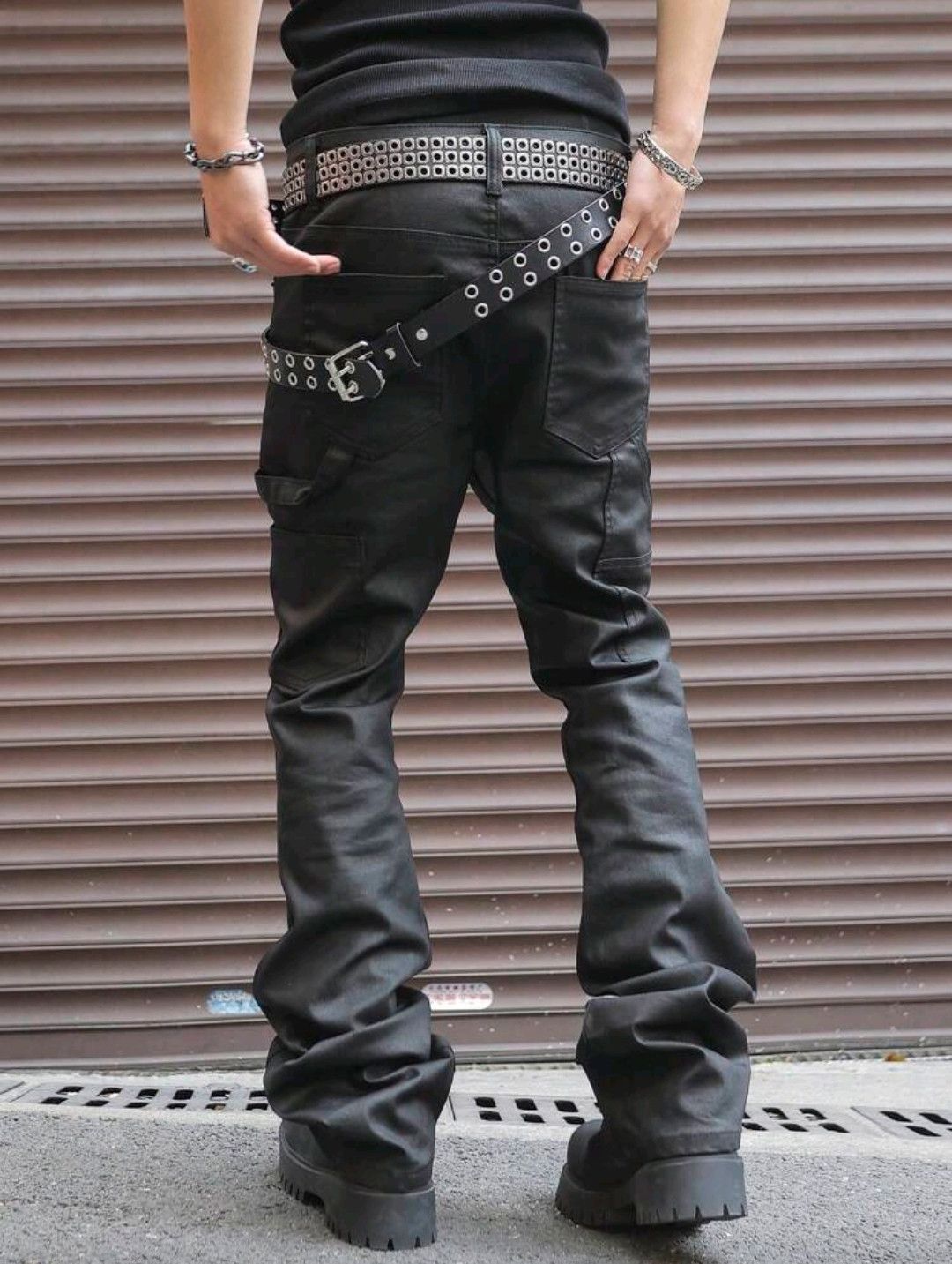 Jean Black solid simple color Jeans Size US 33 - 2 Thumbnail