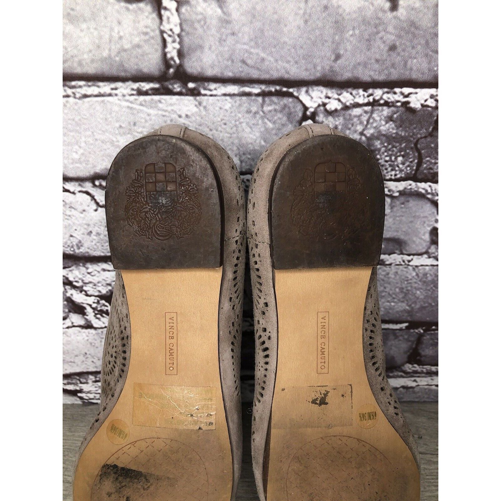 Vince Camuto Vince Camuto Lancaster Taupe Suede Perforated Flats Women’s Size US 6.5 / IT 36.5 - 13 Thumbnail