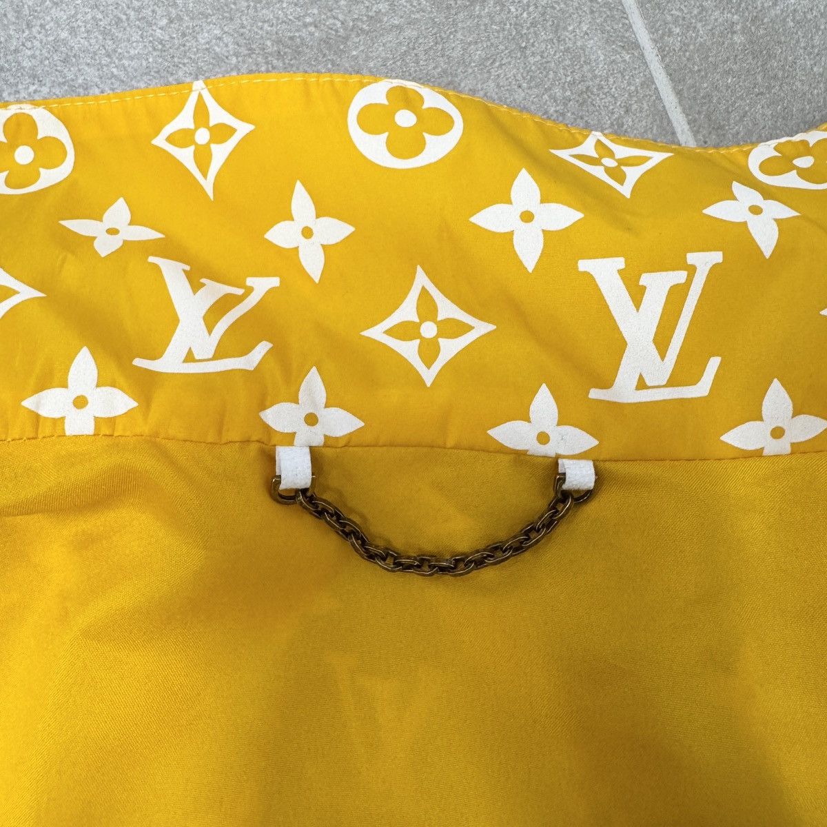 Louis Vuitton Louis Vuitton 1AFWJO Monogram Printed Track Jacket RRP £2630 Size US M / EU 48-50 / 2 - 11 Thumbnail
