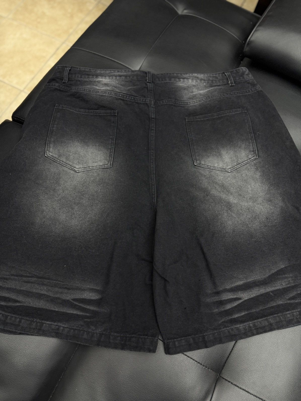 Vale Valley Black Denim Patchwork Shorts Size 38 (Brand New) Size US 38 / EU 54 - 7 Thumbnail