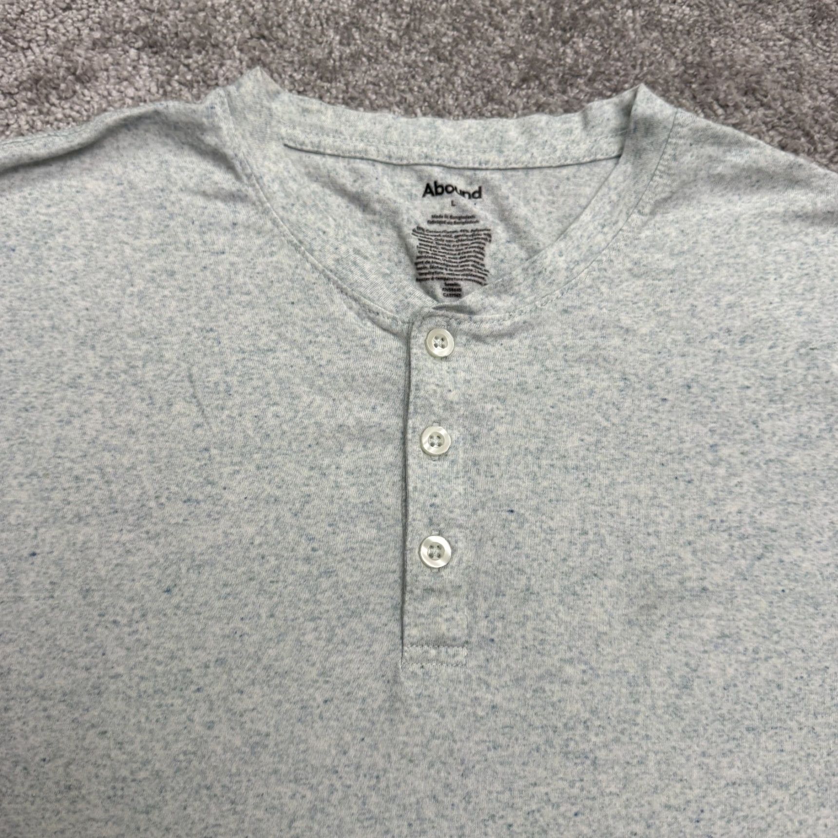 Vintage VINTAGE? No. Wait. The item is not vintage. The title should be: Abound Shirt Mens L Gray Short Sleeve Henley T-Shirt Casual Tee Size US L / EU 52-54 / 3 - 4 Thumbnail