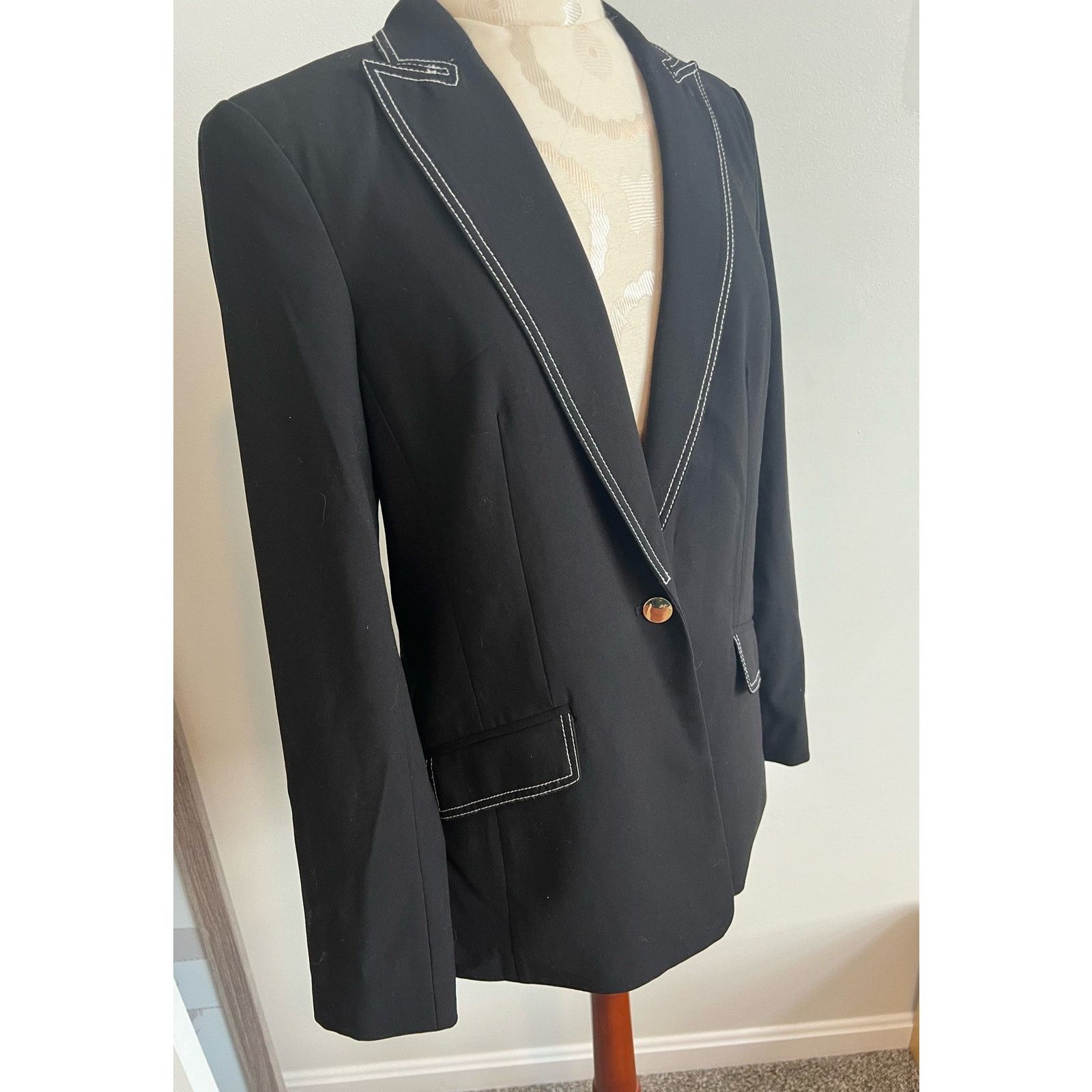 Calvin Klein Calvin Klein Single Button Classic Black Blazer Size 6 Size M / US 6-8 / IT 42-44 - 2 Thumbnail