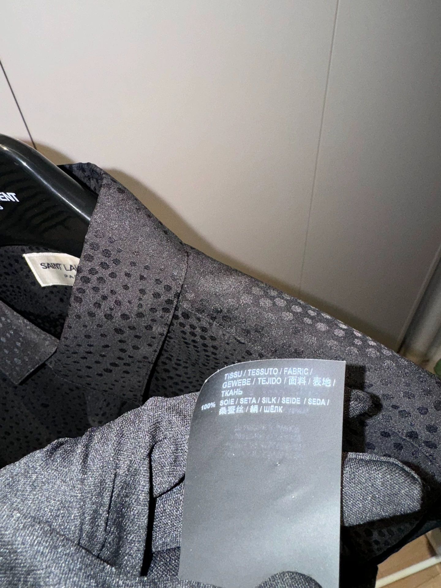 Saint Laurent Paris SLP 20SS Runway Silk Galaxy Shirt 39 M Near Mint Size US M / EU 48-50 / 2 - 6 Thumbnail