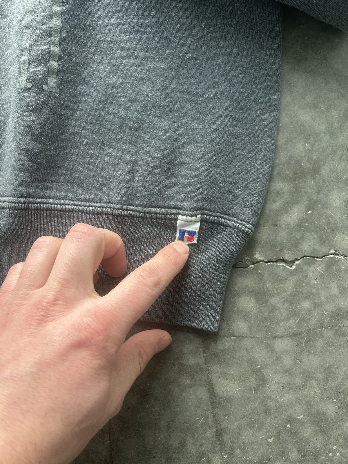 Russell Athletic × Vintage Vintage 90s Russell CSU Long Beach Sweatshirt Size US L / EU 52-54 / 3 - 4 Thumbnail