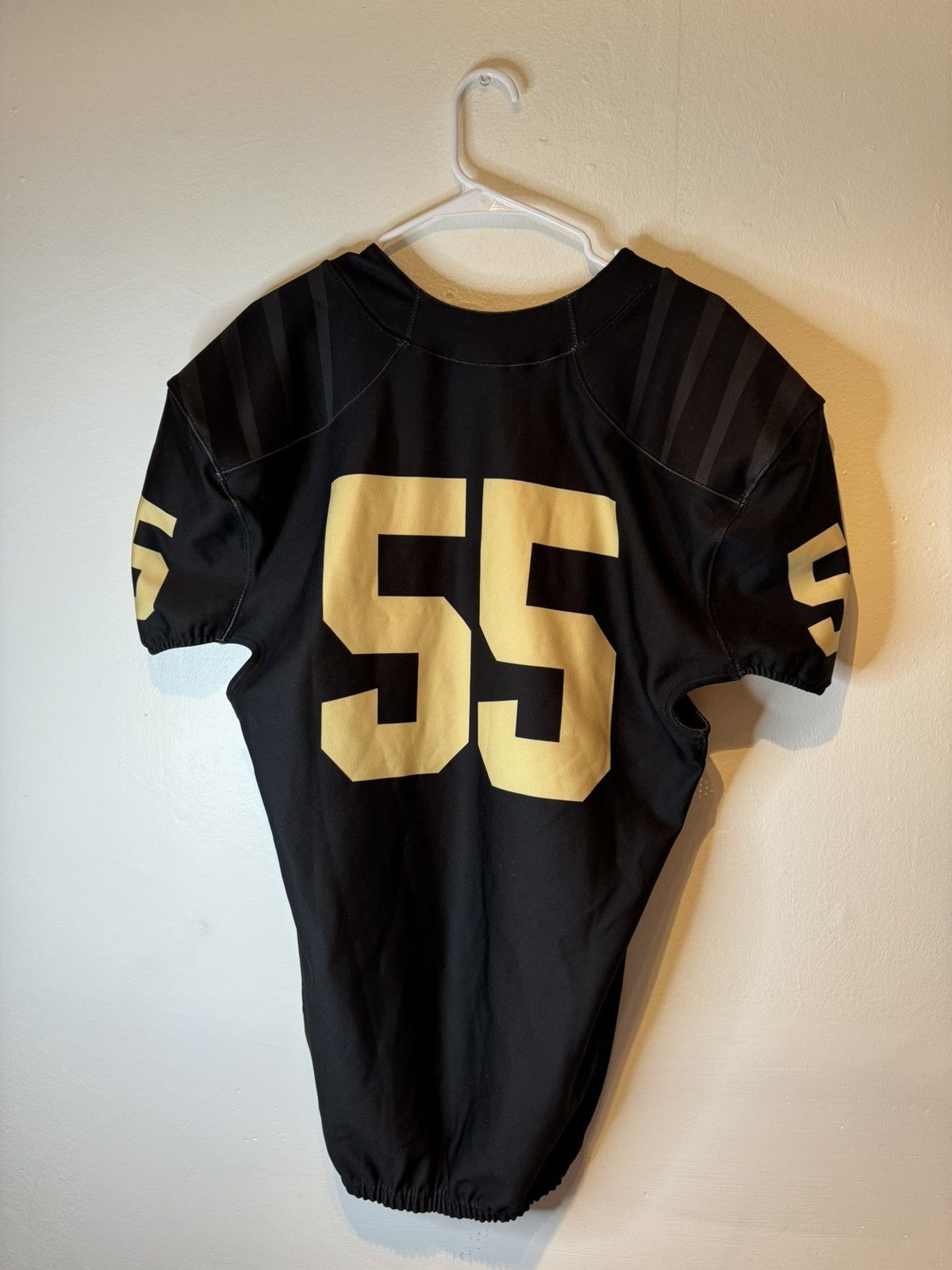 Nike 2017 Nike Sample Purdue player football jersey men sz L Size US L / EU 52-54 / 3 - 6 Thumbnail