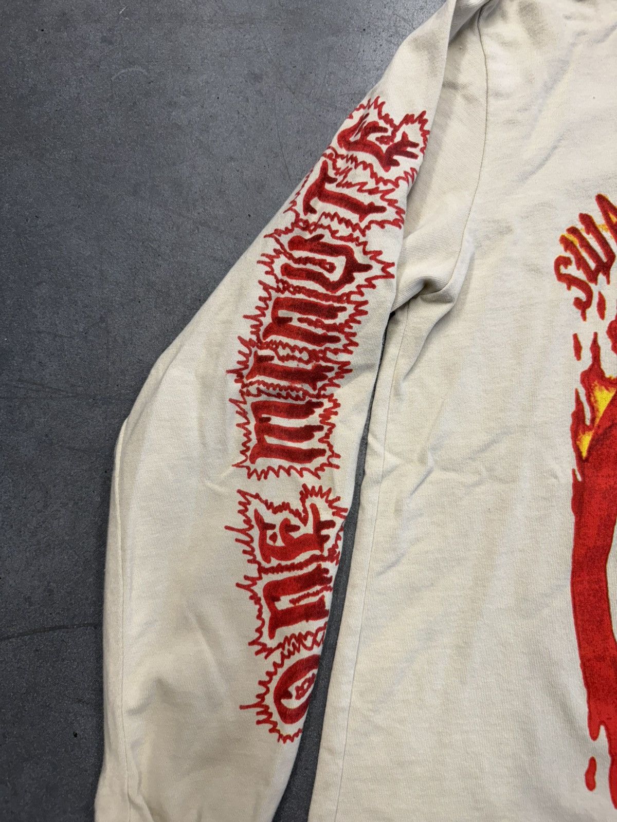 Yeezy FW18 Season 6 XXXTentacion Swallow The Hate Long Sleeve Tee Size US M / EU 48-50 / 2 - 5 Thumbnail