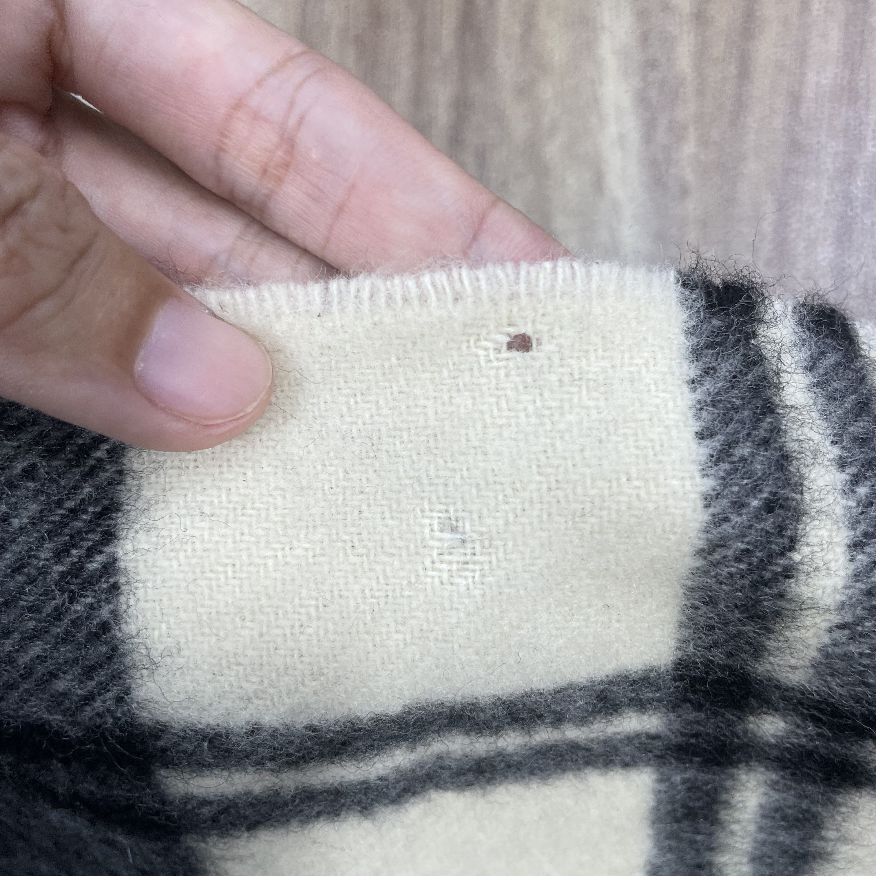 Burberry × Vintage Vintage 90s Burberry Wool Scarf Muffler NV152 Size ONE SIZE - 3 Thumbnail