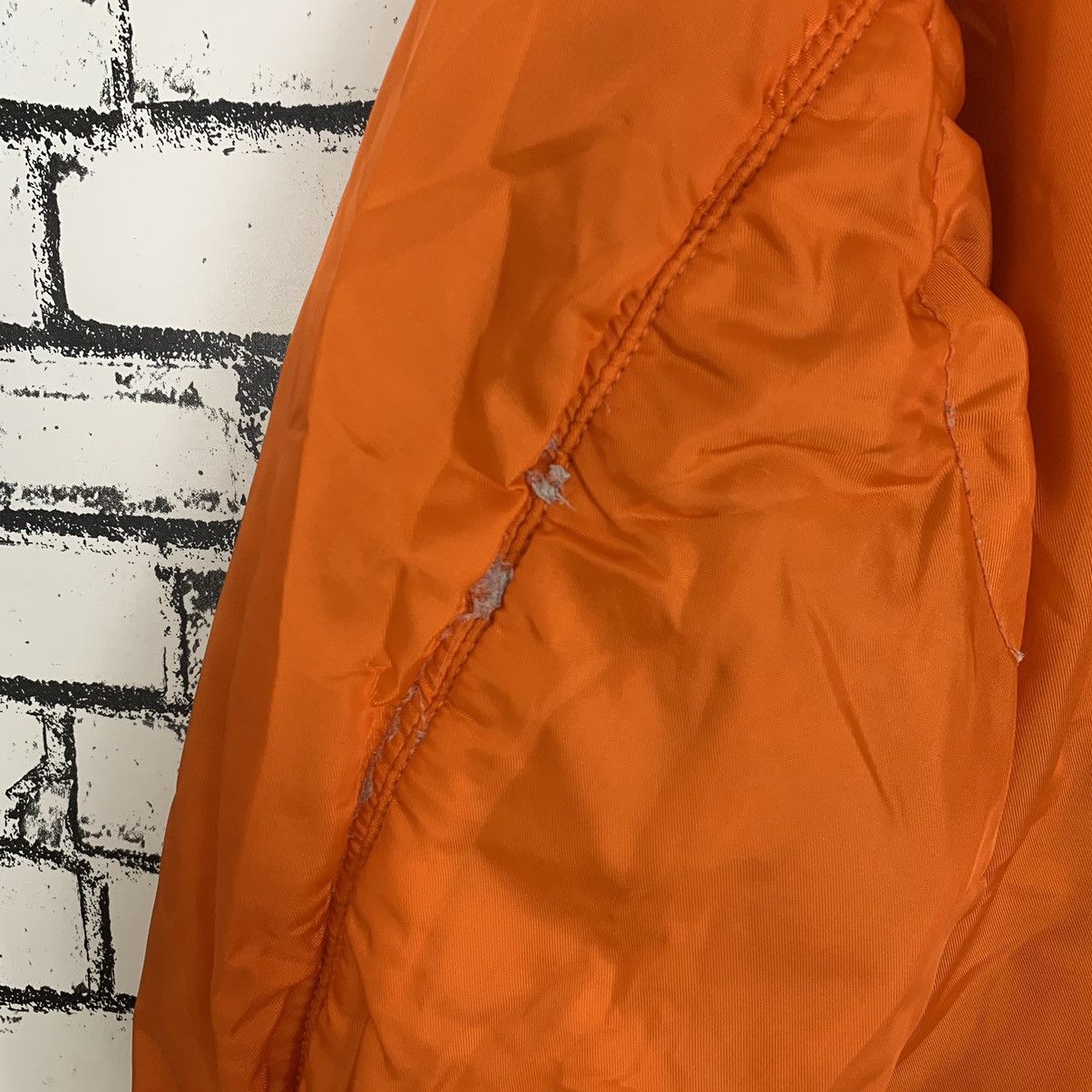 Alpha Industries Alpha Industries American Military Bomber Flight Jacket Size US L / EU 52-54 / 3 - 16 Thumbnail