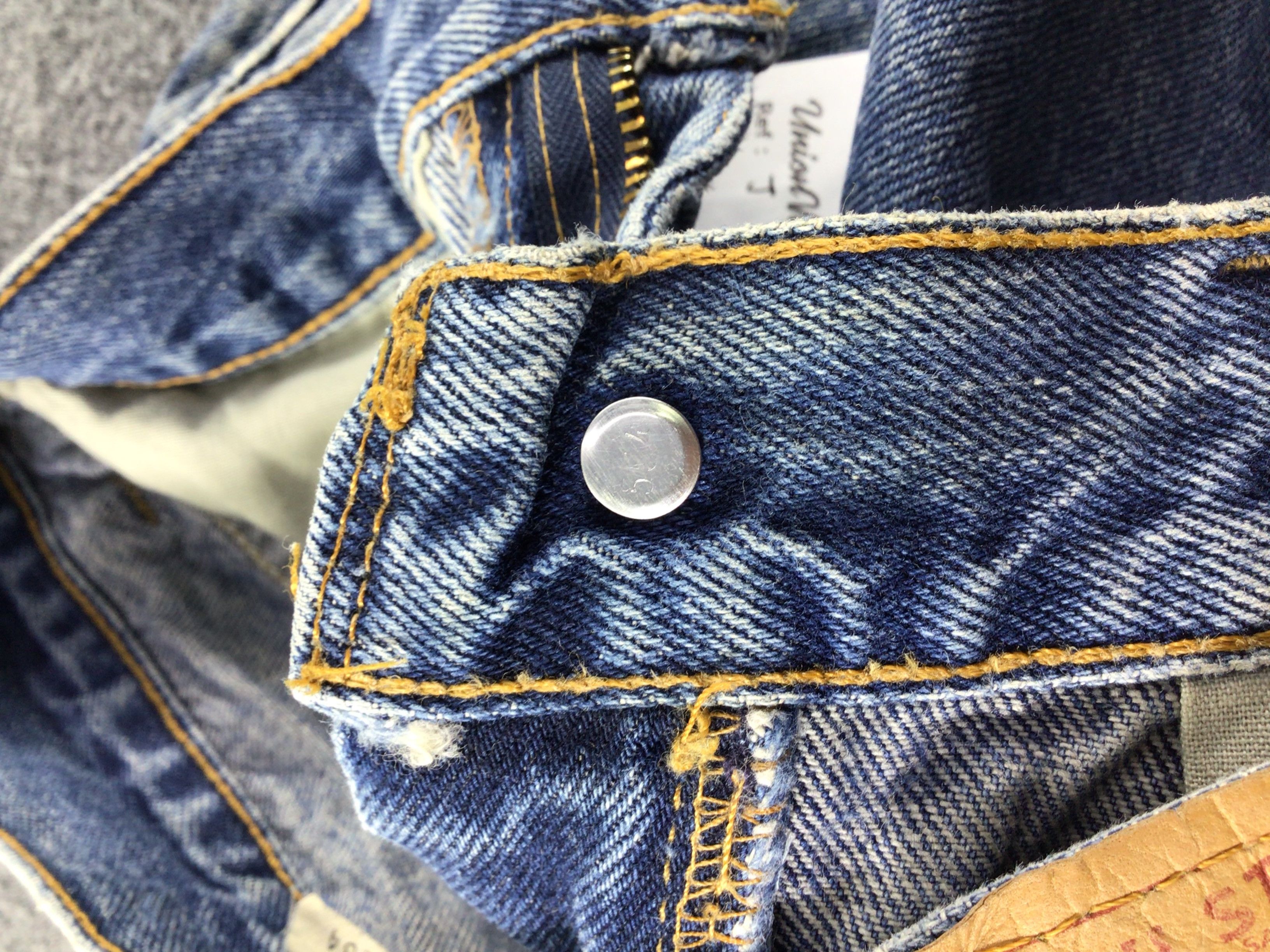 Levi's Vintage Levis 550 Jeans-J574 Size US 30 / EU 46 - 8 Thumbnail