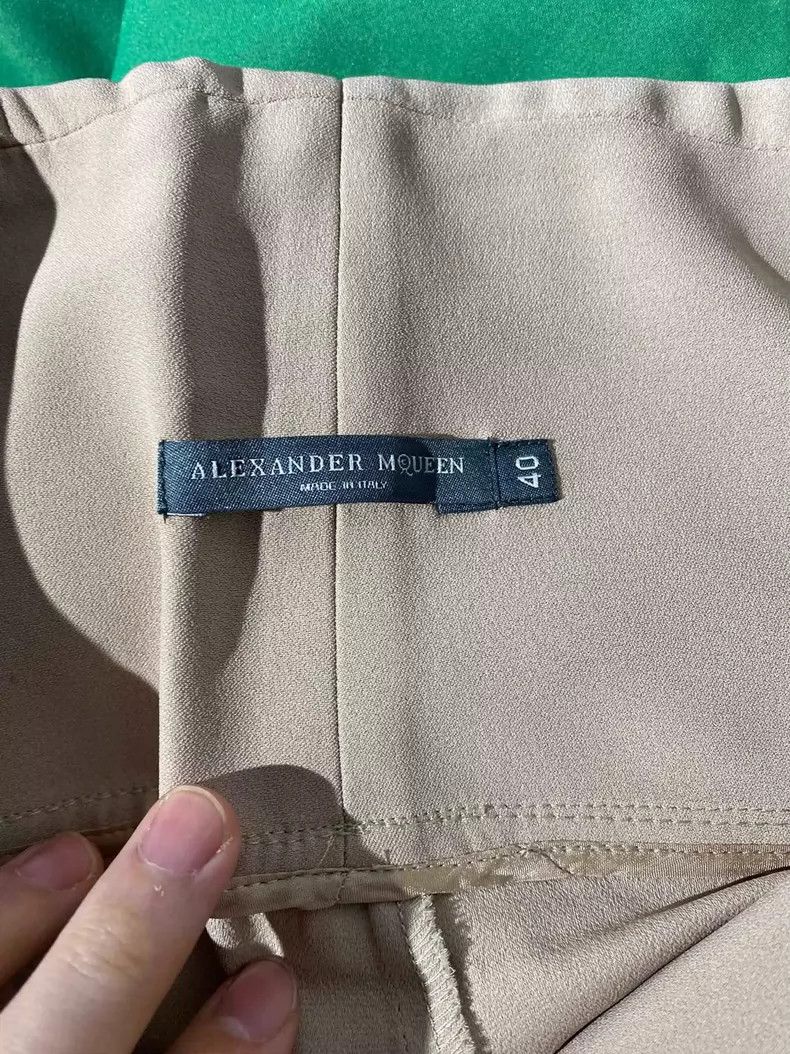 Alexander McQueen Alexander Mcqueen Women's pants Size 26" / US 2 / IT 38 - 4 Thumbnail