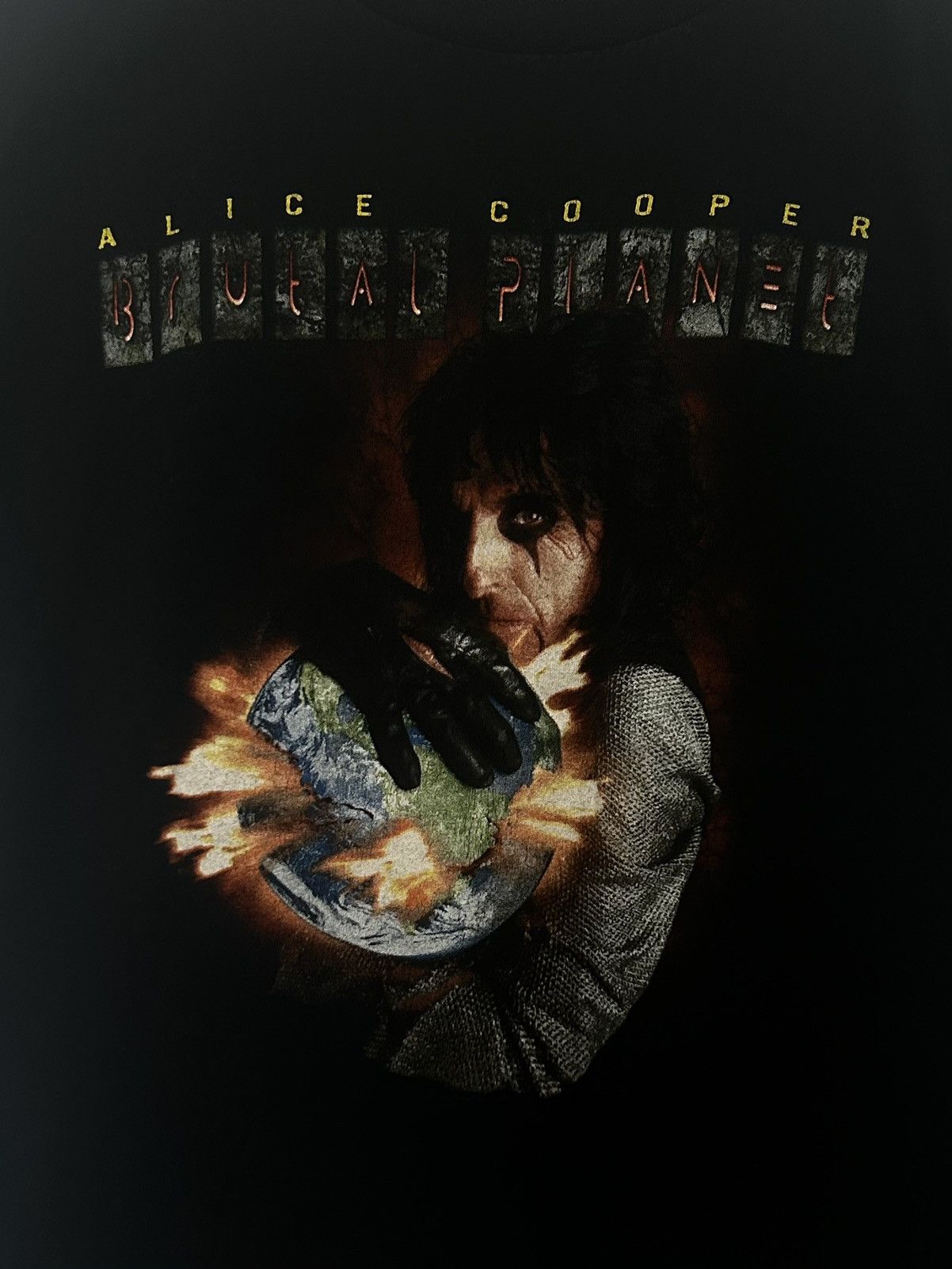 Vintage 2000 Alice Cooper Brutal Planet Tour Tee Size US L / EU 52-54 / 3 - 3 Thumbnail