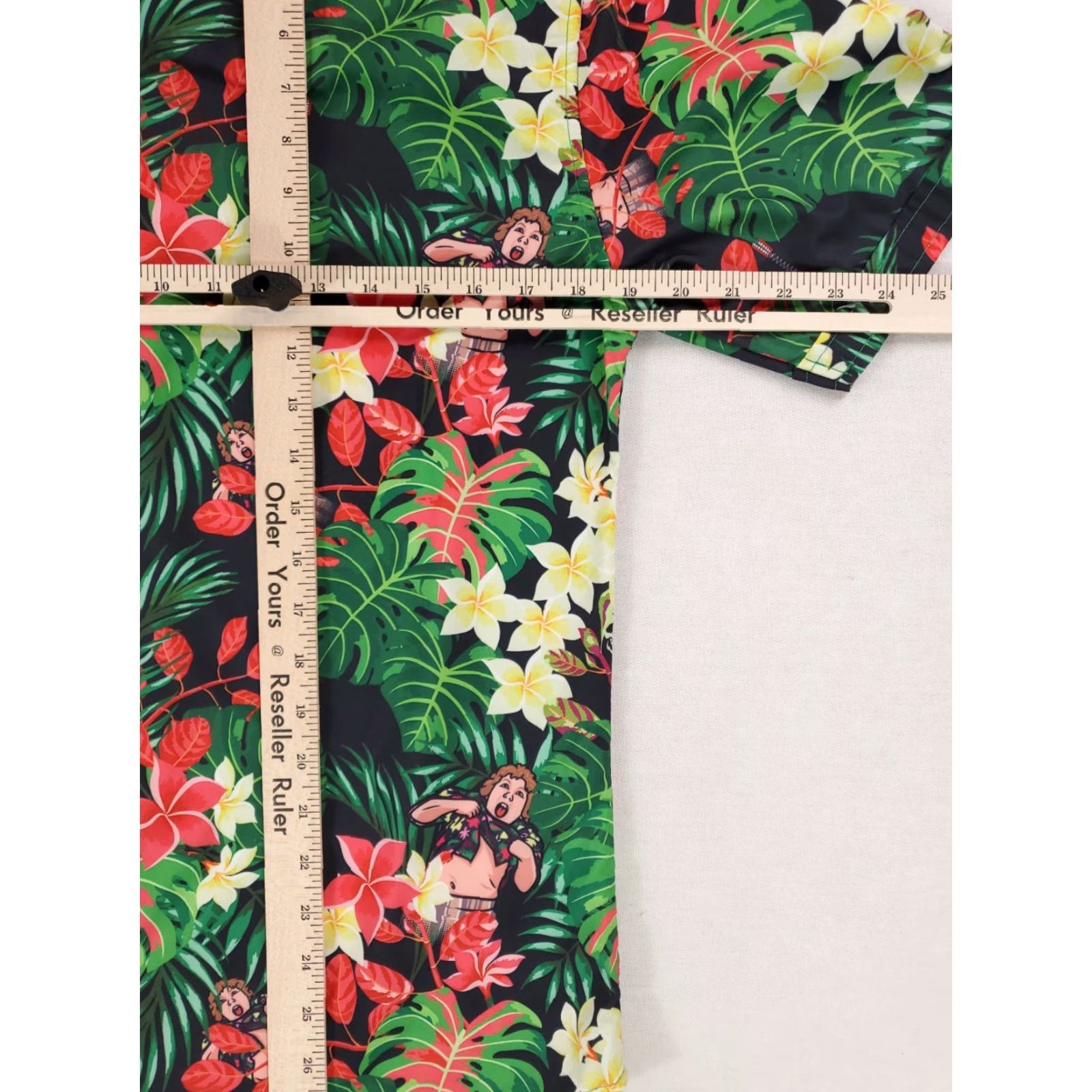 Vintage RSVLTS The Goonies Hawaiian Camp Shirt Black Green Floral Short Sleeve Mens S Size US S / EU 44-46 / 1 - 7 Thumbnail