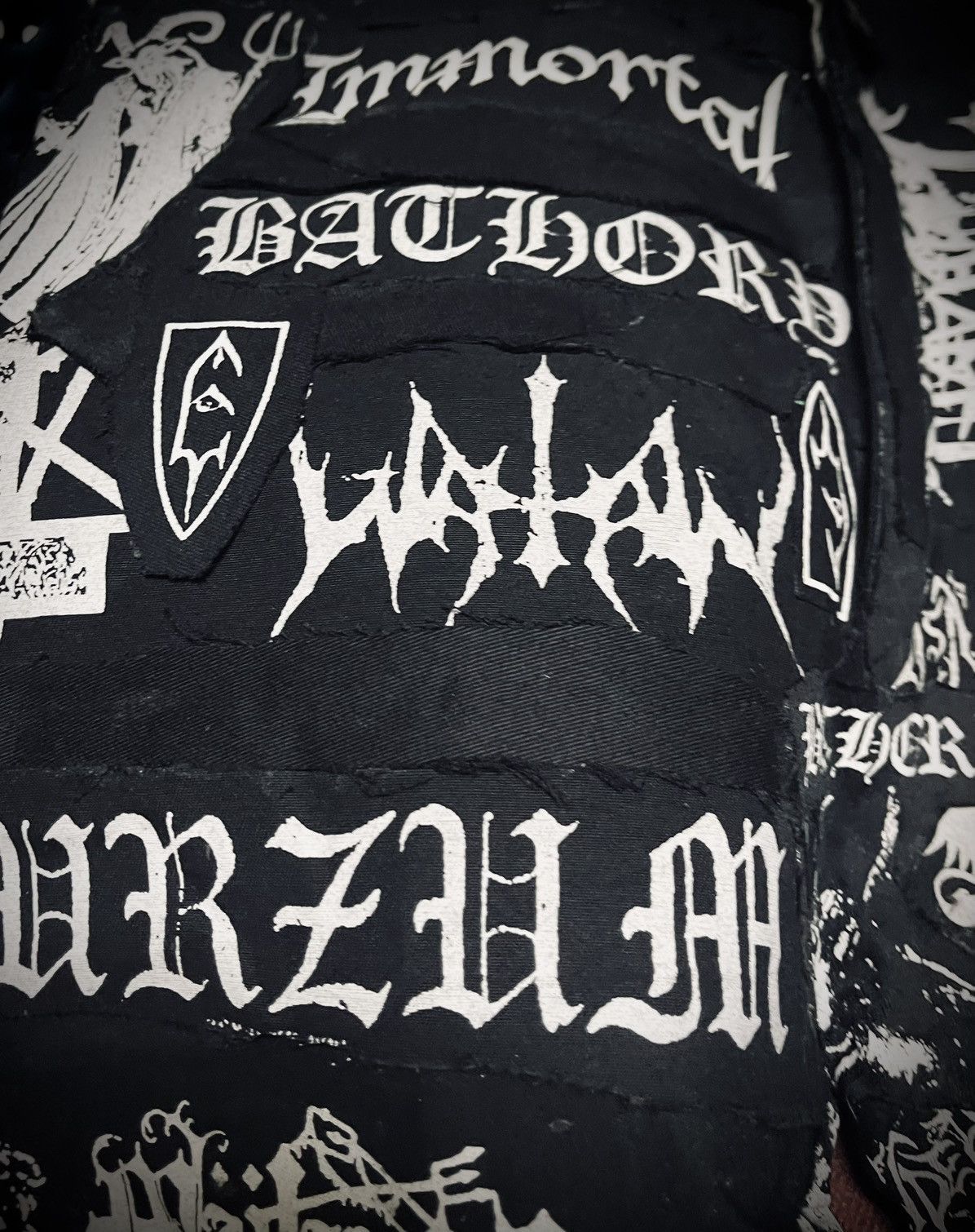 Band Tees × Other Heavy Metal Custom Shorts Pants Size US 31 - 15 Thumbnail