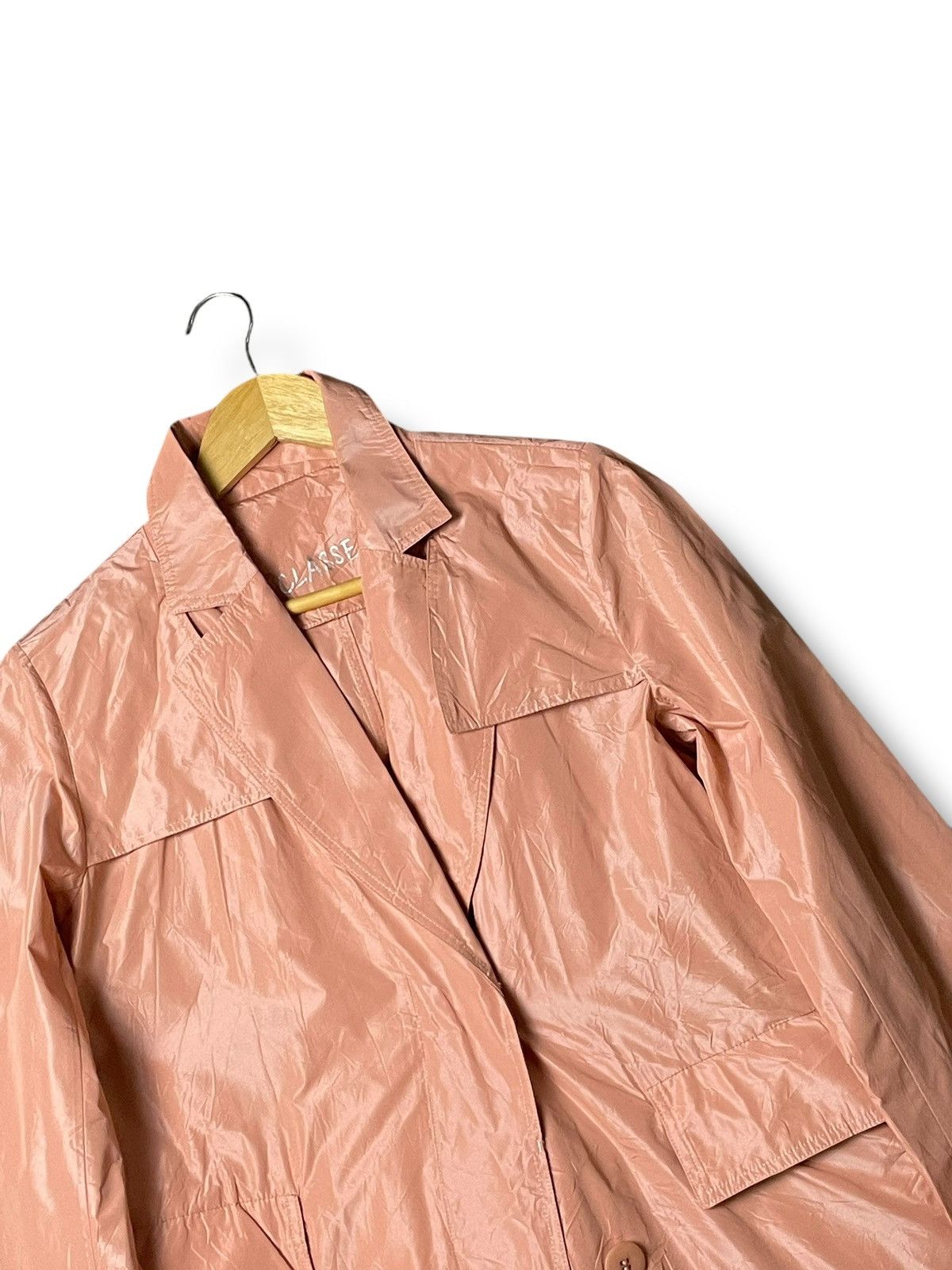 Japanese Brand Do Classe Brand Shiny Belted Jacket (60) Size XS / US 0-2 / IT 36-38 - 2 Thumbnail