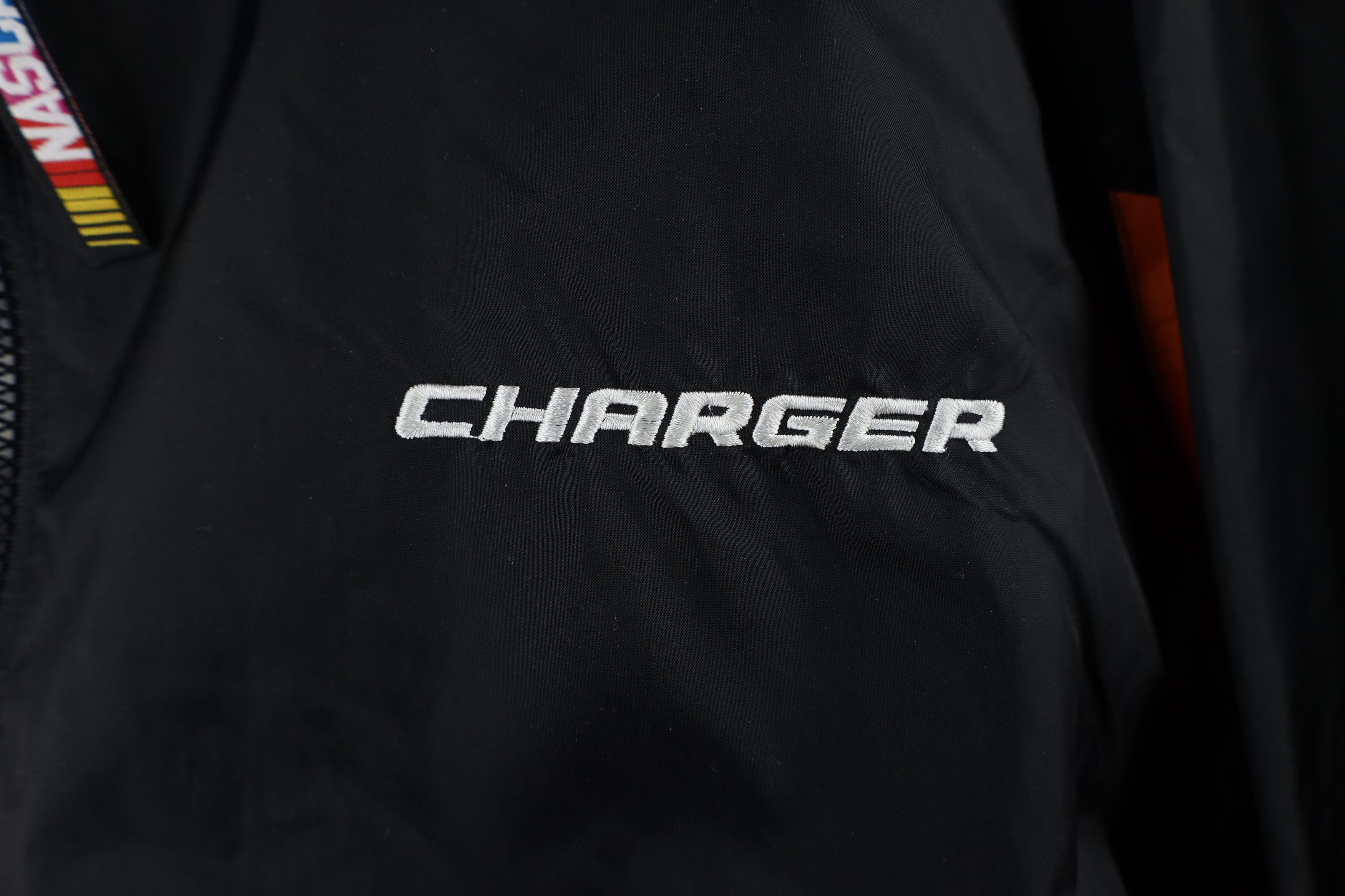 Vintage Vintage Y2K 2005 NASCAR Charger Full Zip Windbreaker Jacket Size US XL / EU 56 / 4 - 4 Thumbnail