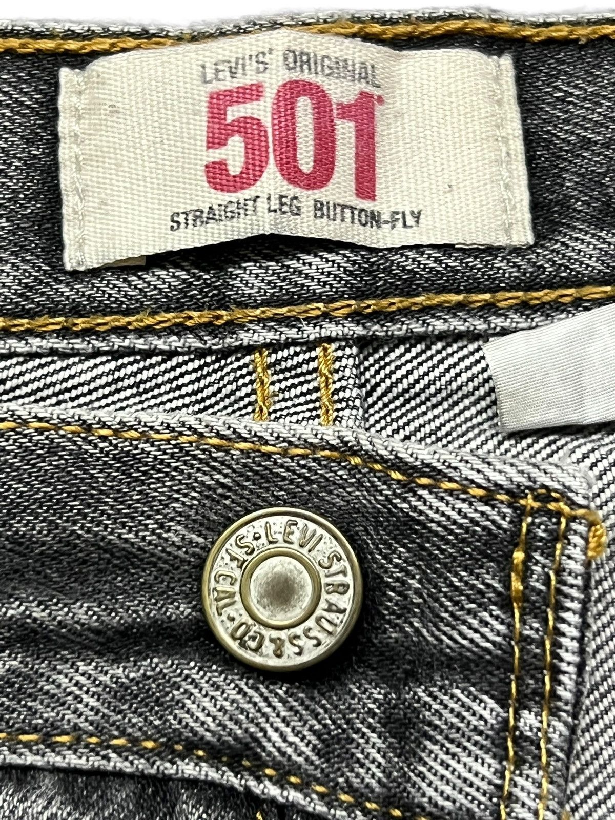 Levi's Vintage Levi’s Original 501 Japan 90s - Faded, Straight Leg Size US 32 / EU 48 - 11 Thumbnail