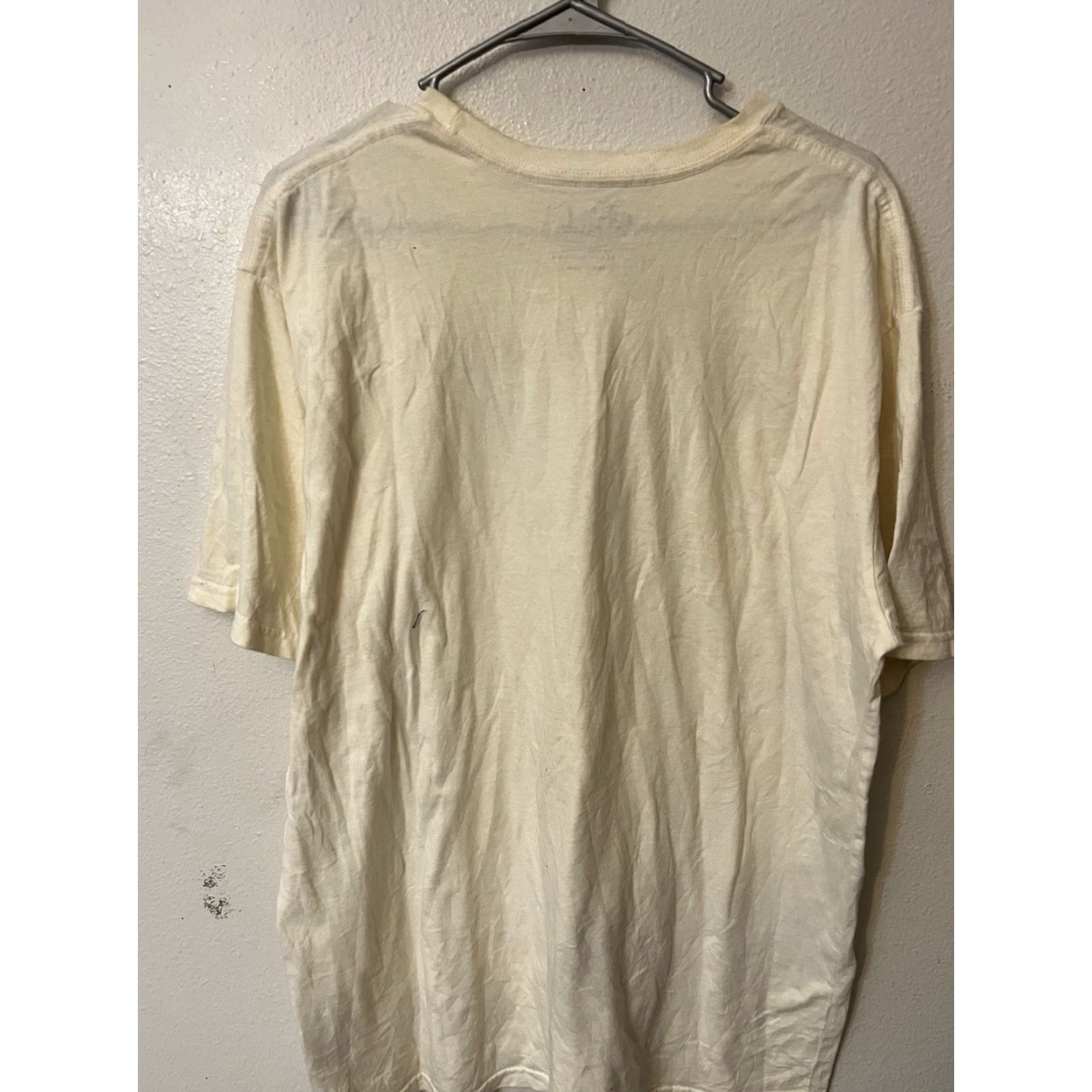 Bass Pro Shops Bass Pro Shops Shirt Men's Large An American Tradition USA Eagle Tee Cream Shirt T-Shirt Mens Crew Neck Short Sleeve Cotton Logo All Seasons Size US L / EU 52-54 / 3 - 3 Thumbnail