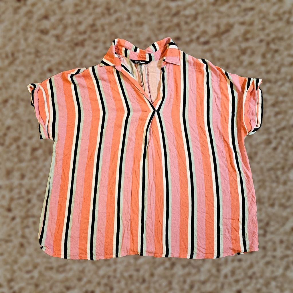 Vintage Ulla Popken Top Women 18 Orange Striped Crepe Texture Short Sleeve Blouse Shirt V-Neck Casual Knit Polyester Plus Size Ladies Womens Size XXL / US 16-18 / IT 52-54 - 1 Thumbnail