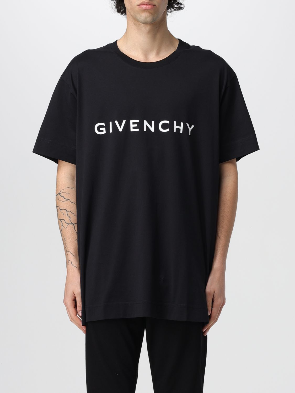 image of Givenchy T-Shirt Men Black (Size XS)