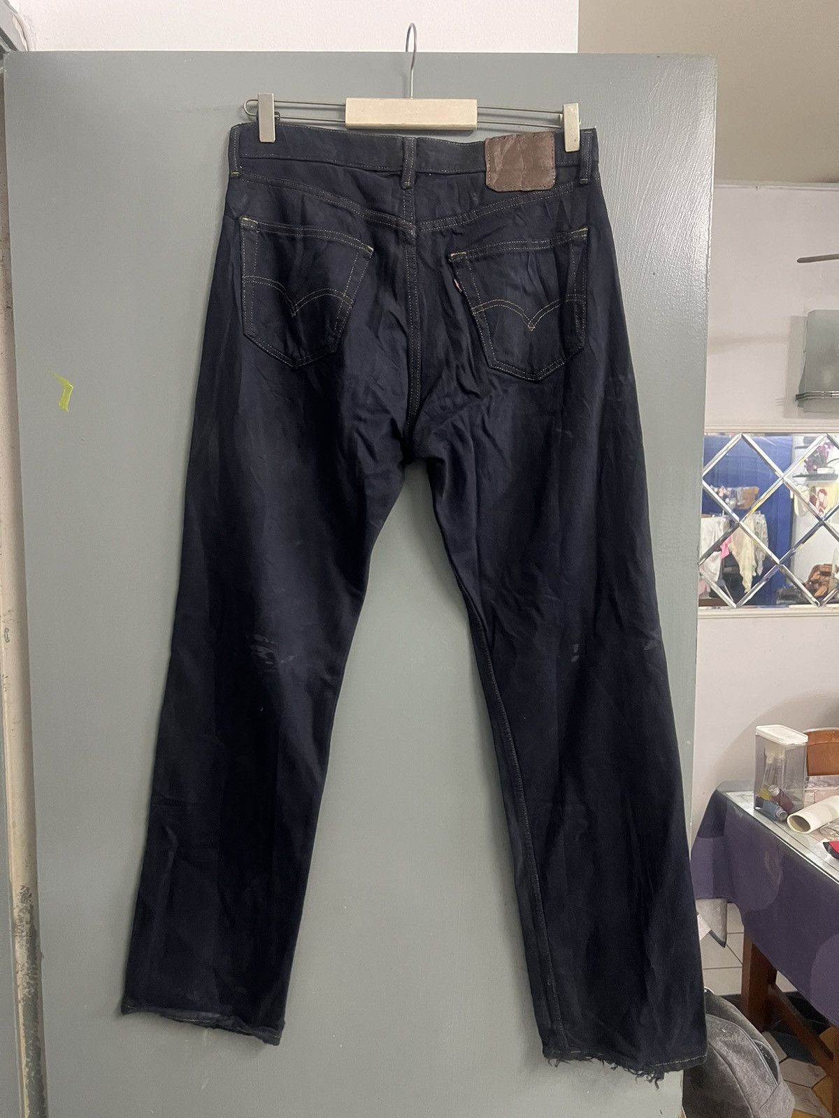 If Six Was Nine × Levi's × Vintage THRASHED LEVIS 501 RIPPED DISTRESSED DENIM PANT Size US 32 / EU 48 - 11 Thumbnail