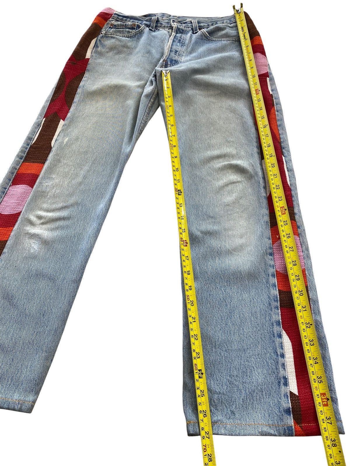 Levi's Levi’s Light Wash Abstract Lines Style Straight Leg Jeans Size US 30 / EU 46 - 8 Thumbnail