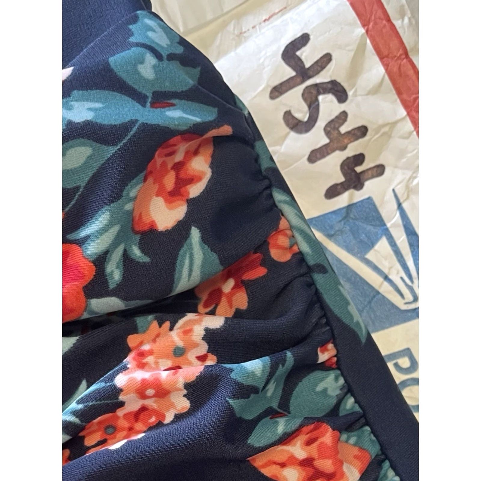 Pinko Cocoship Bottom Swimwear High-Waisted Floral Multicolor Medium M Women Red Pink Blue Pattern Size 32" / US 10 / IT 46 - 7 Thumbnail