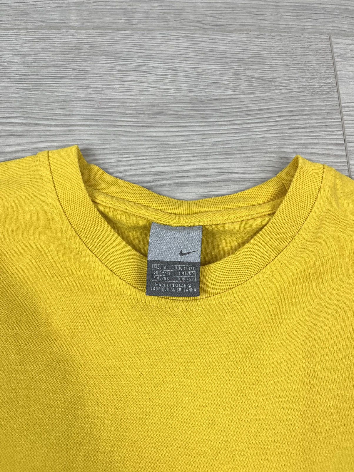 Vintage Blokecore⚽️ Nike Vintage 00s Brazil Ronaldinho T Shirt Size US M / EU 48-50 / 2 - 6 Thumbnail