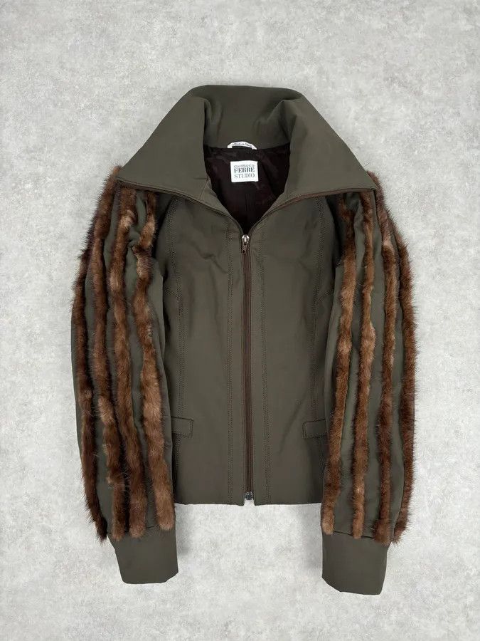 Gianfranco Ferre 2000s Gianfranco Ferré Studio Fur Trim Sleeve Jacket Size M / US 6-8 / IT 42-44 - 1 Thumbnail