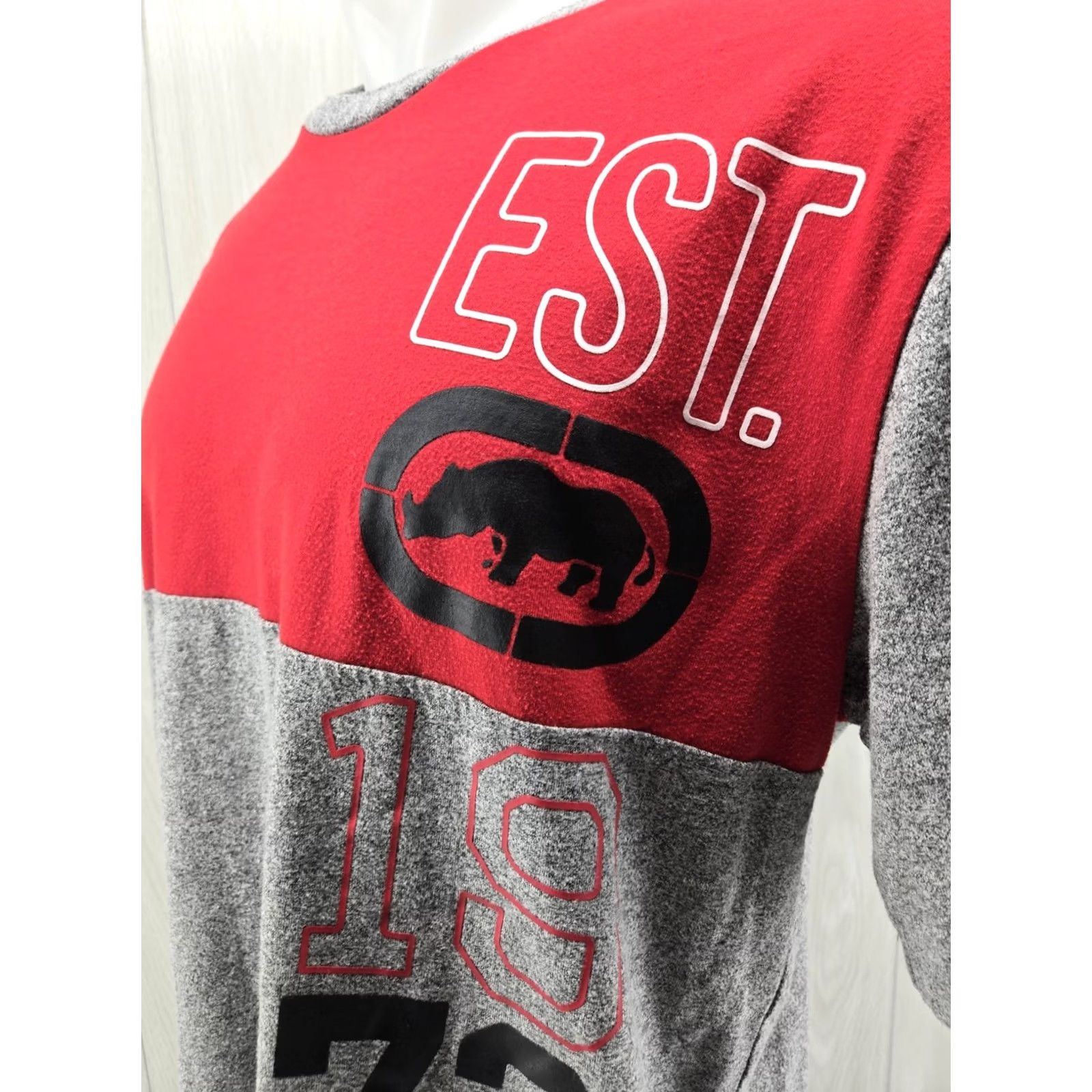 Ecko Unltd. VINTAGE Ecko Unltd Mens XL T Shirt Gray Red Short Sleeve Mens XL T-Shirt Gray Red Short Sleeve Size US XL / EU 56 / 4 - 5 Thumbnail