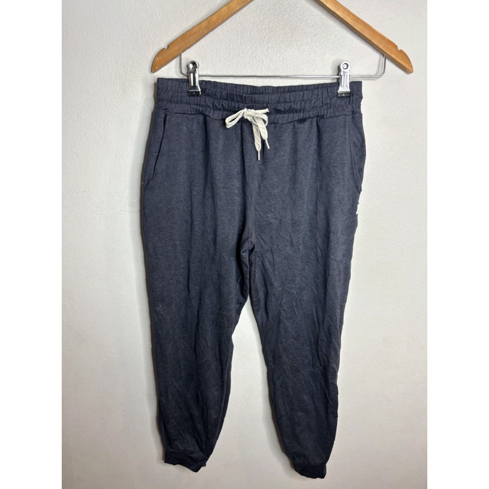 Vuori Vuori Jogger Pants Mens Small Gray Drawstring Cuffed Sweatpants Lounge Soft Size US 29 - 2 Thumbnail