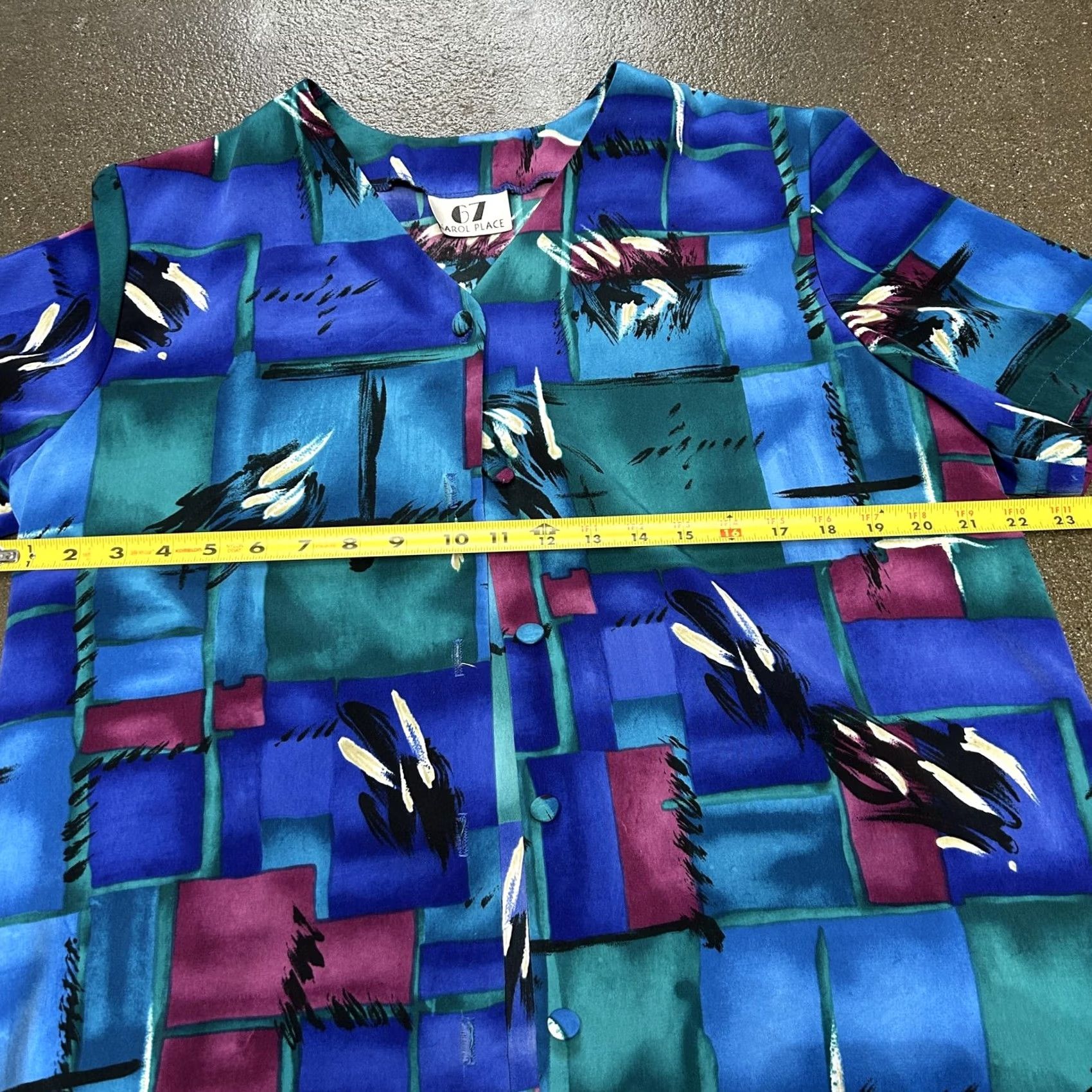 Vintage VINTAGE Karol Place Shirt Womens Large Blue Teal Abstract Print Button 90s Geometric Sleeve Short Button-Front V-Neck Blouse Size XL / US 12-14 / IT 48-50 - 5 Thumbnail