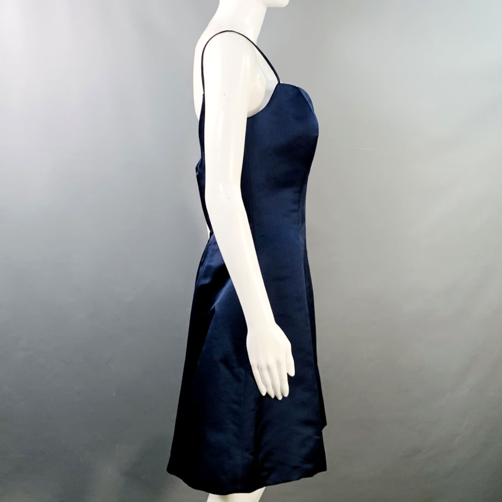 Vintage DONALD DEAL Navy Taffeta Spaghetti Straps Knee-Length Cocktail Dress Size 8 Womens Dress Size M / US 6-8 / IT 42-44 - 3 Thumbnail