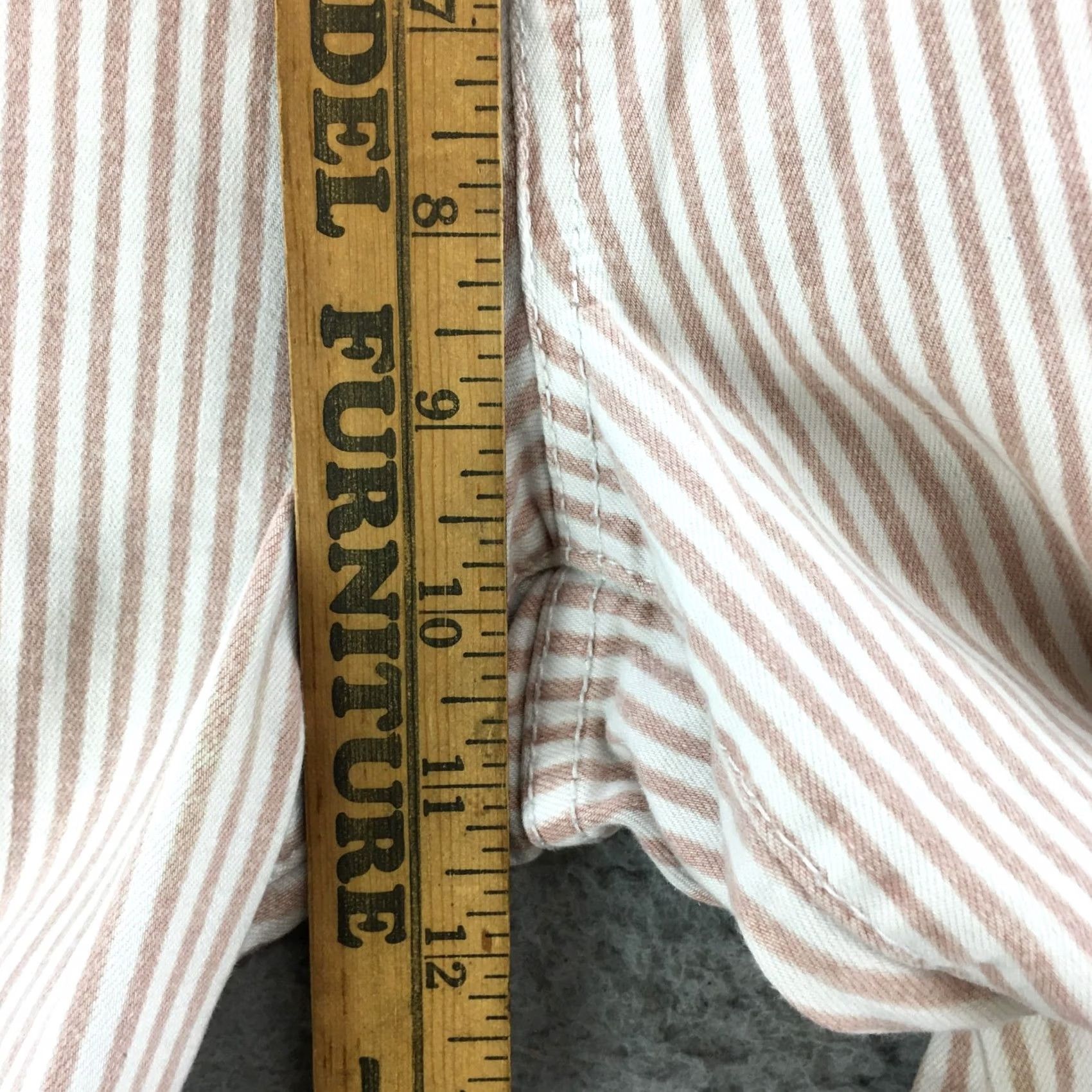 Vintage Seven7 Bermuda Shorts Womens 10 Pink White Plaid Mid Rise Casual Zip Size 32" / US 10 / IT 46 - 6 Thumbnail