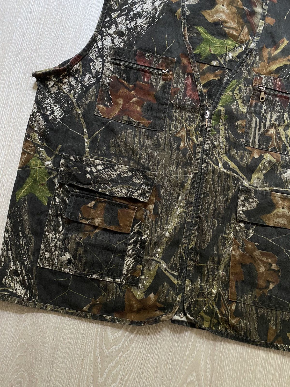 Vintage Vintage Camo Vest Realtree Streetwear Y2K Size US XXL / EU 58 / 5 - 3 Thumbnail