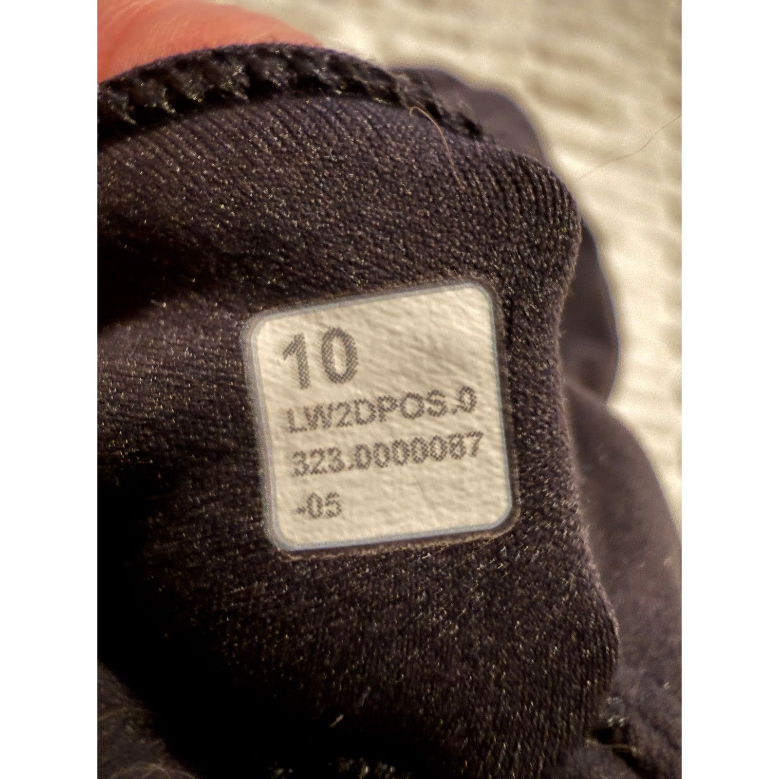 Lululemon Lululemon Black Align V-Neck Sports Bra Women 10 - C006 Size ONE SIZE - 8 Thumbnail