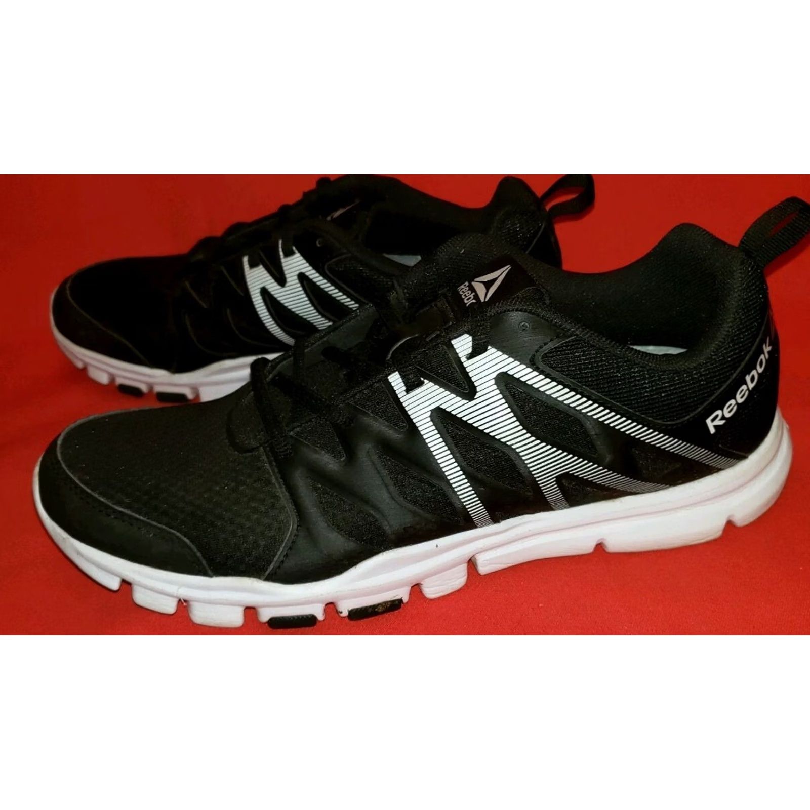 Reebok Reebok Yourflex Sneakers Black Men 9MEU 42 Slip Resistant Casual Workout Athletic Shoes Size US 9 / EU 42 - 4 Thumbnail