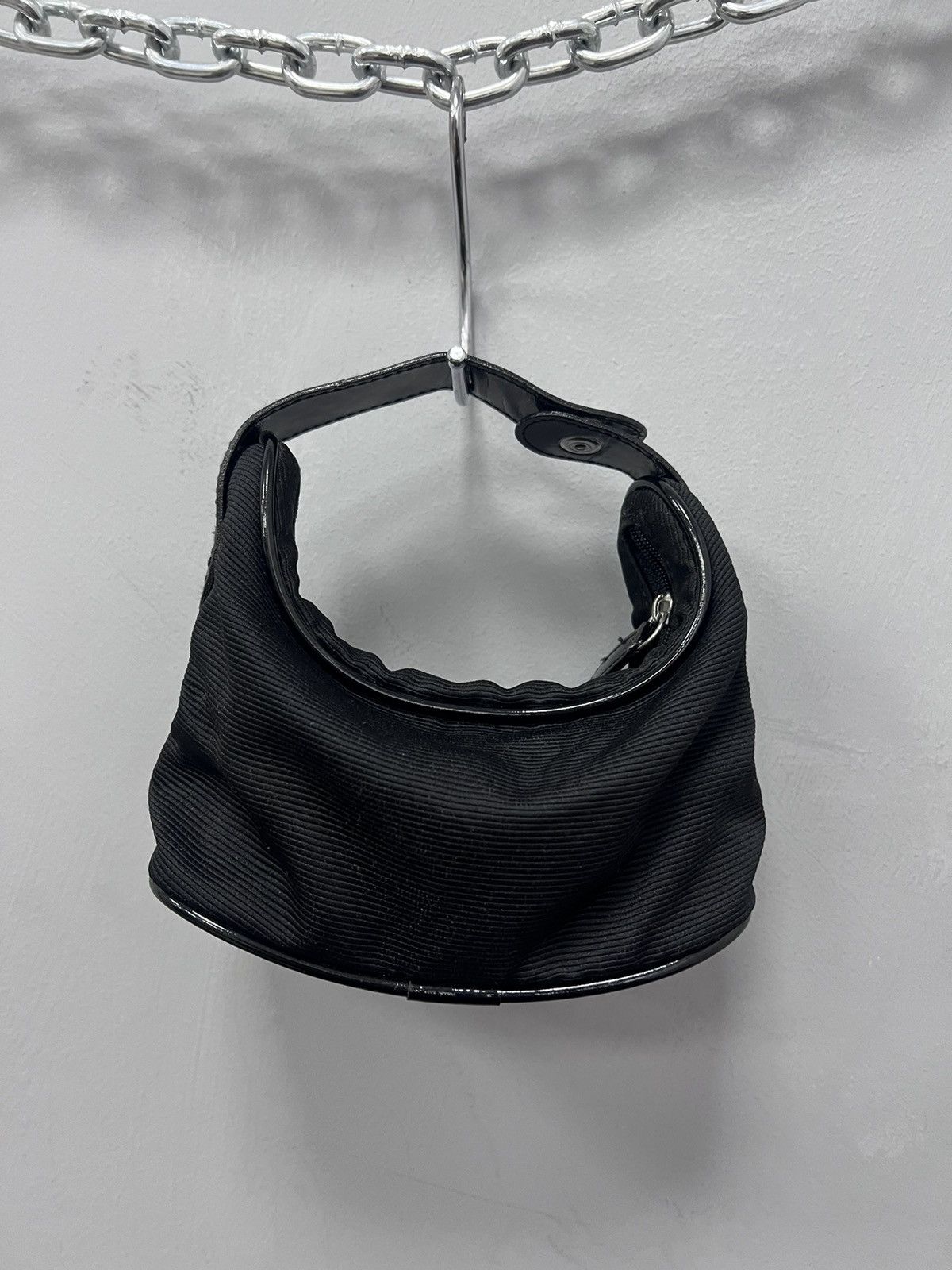 Christian Dior Monsieur × Dior SALE💣💣 Christian Dior cosmetic bag makeup bag avant garde Size ONE SIZE - 7 Thumbnail