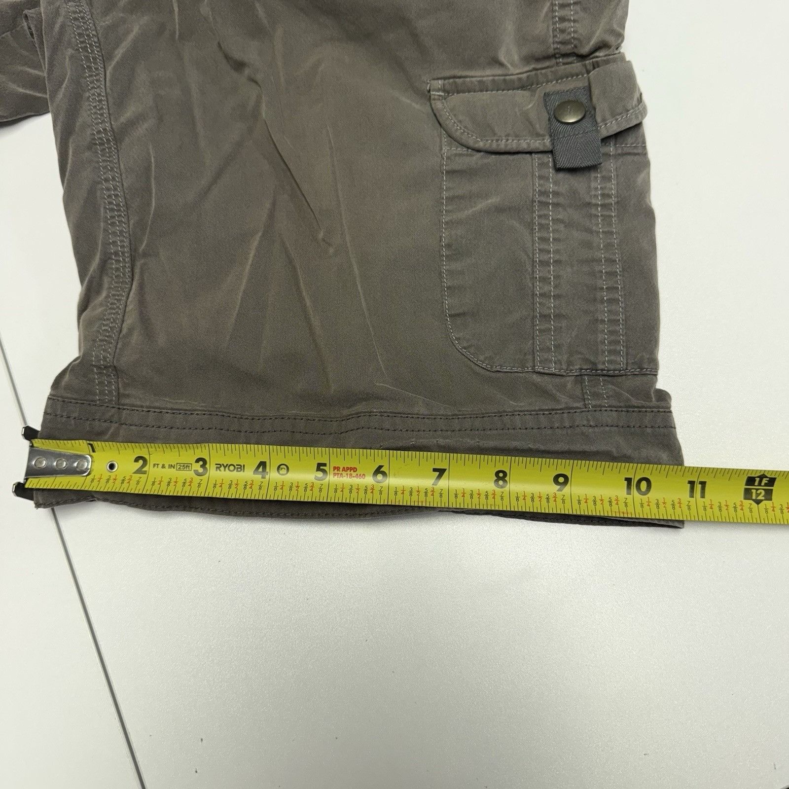 Kuhl Kuhl Hiking Cargo Shorts Womens 12 Casual Outdoors Pockets ( Size 34" / US 12 / IT 48 - 12 Thumbnail