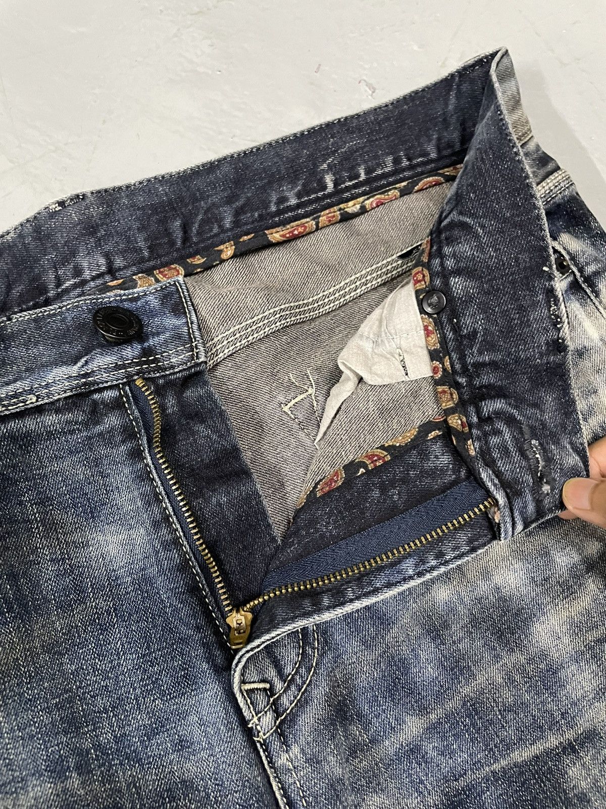 Black Label Black Label Distressed Denim Size US 35 - 4 Thumbnail